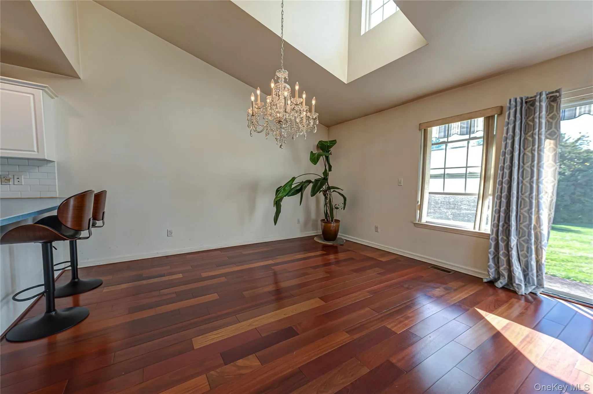 53 Summerfield Lane, Riverhead, NY, 2 Bedrooms Bedrooms, 5 Rooms Rooms,2 BathroomsBathrooms,Residential,For Rent,Summerfield,0,1060055 53 Summerfield Lane, Riverhead, NY, 2 Bedrooms Bedrooms, 5 Rooms Rooms,2 BathroomsBathrooms,Residential,For Rent,Summerfield,0,1060055