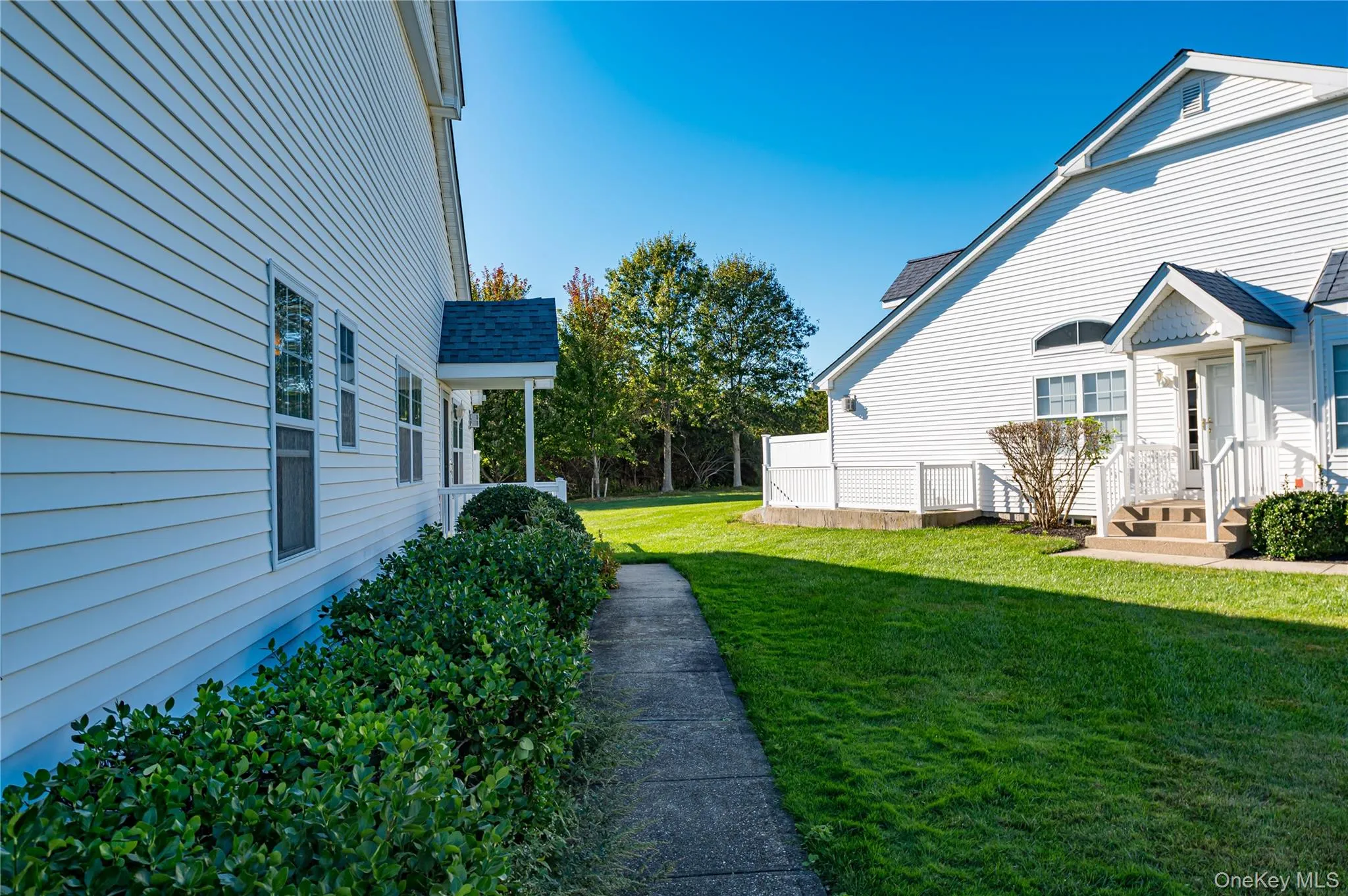 53 Summerfield Lane, Riverhead, NY, 2 Bedrooms Bedrooms, 5 Rooms Rooms,2 BathroomsBathrooms,Residential,For Rent,Summerfield,0,1060055 53 Summerfield Lane, Riverhead, NY, 2 Bedrooms Bedrooms, 5 Rooms Rooms,2 BathroomsBathrooms,Residential,For Rent,Summerfield,0,1060055