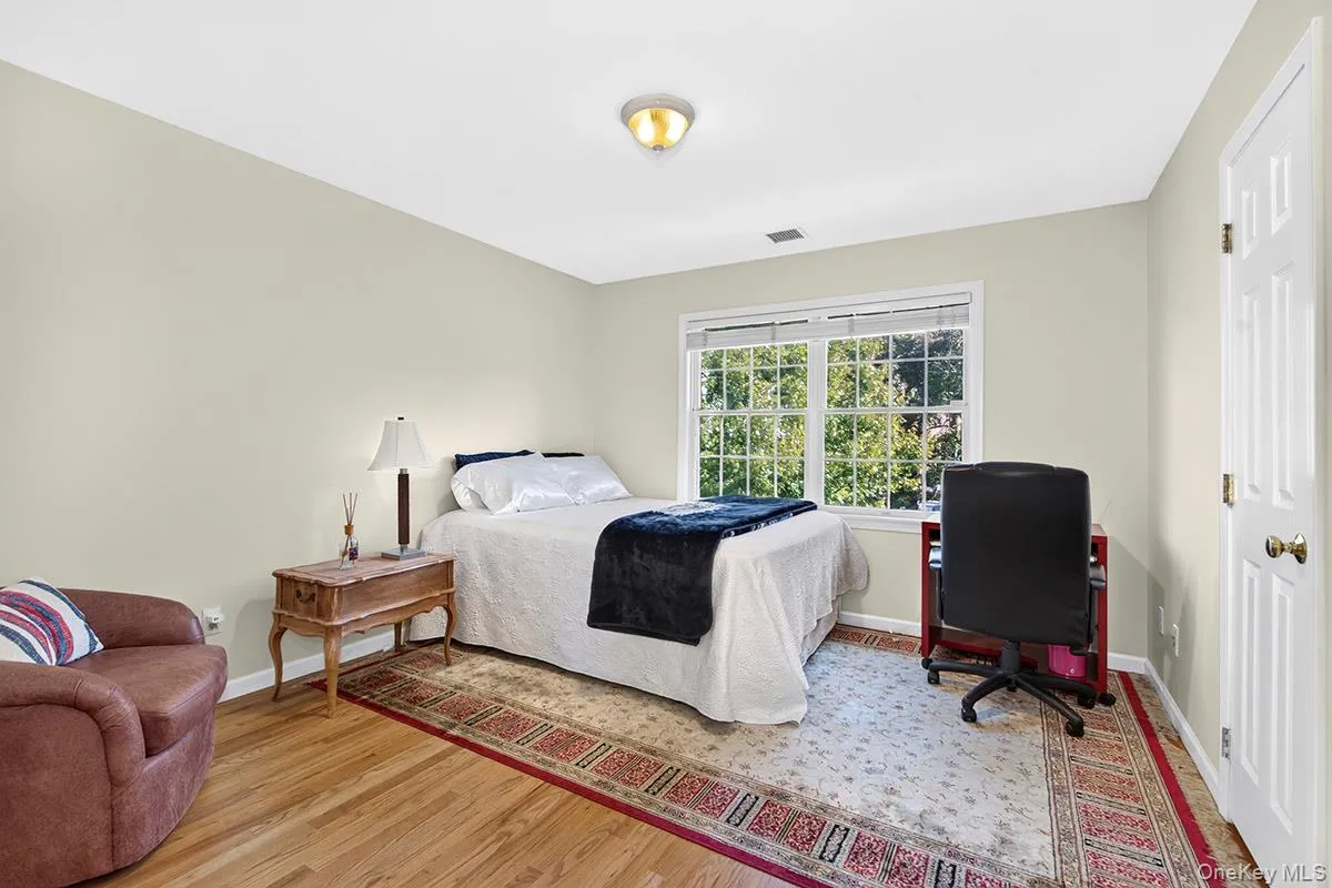 15 Round Hill Drive, Mount Pleasant, NY, 4 Bedrooms Bedrooms, 8 Rooms Rooms,3 BathroomsBathrooms,Residential Lease,For Rent,Round Hill,0,1060056 15 Round Hill Drive, Mount Pleasant, NY, 4 Bedrooms Bedrooms, 8 Rooms Rooms,3 BathroomsBathrooms,Residential Lease,For Rent,Round Hill,0,1060056