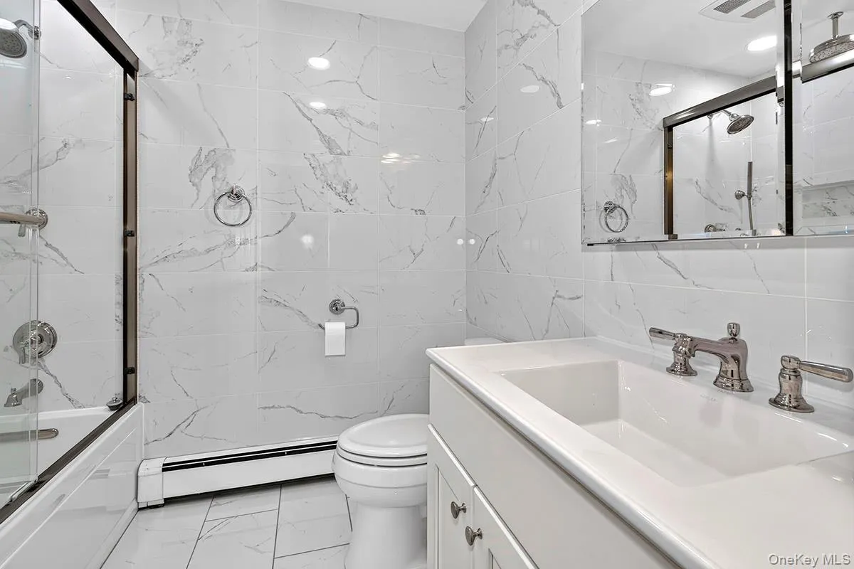 15 Round Hill Drive, Mount Pleasant, NY, 4 Bedrooms Bedrooms, 8 Rooms Rooms,3 BathroomsBathrooms,Residential Lease,For Rent,Round Hill,0,1060056 15 Round Hill Drive, Mount Pleasant, NY, 4 Bedrooms Bedrooms, 8 Rooms Rooms,3 BathroomsBathrooms,Residential Lease,For Rent,Round Hill,0,1060056