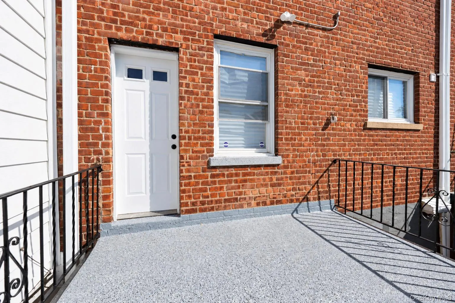 2427 Morgan Avenue, New York, NY, 3 Bedrooms Bedrooms, 9 Rooms Rooms,2 BathroomsBathrooms,Residential,For Rent,Morgan,0,1060061 2427 Morgan Avenue, New York, NY, 3 Bedrooms Bedrooms, 9 Rooms Rooms,2 BathroomsBathrooms,Residential,For Rent,Morgan,0,1060061