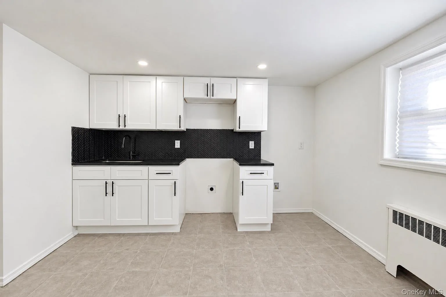 2427 Morgan Avenue, New York, NY, 3 Bedrooms Bedrooms, 9 Rooms Rooms,2 BathroomsBathrooms,Residential,For Rent,Morgan,0,1060061 2427 Morgan Avenue, New York, NY, 3 Bedrooms Bedrooms, 9 Rooms Rooms,2 BathroomsBathrooms,Residential,For Rent,Morgan,0,1060061