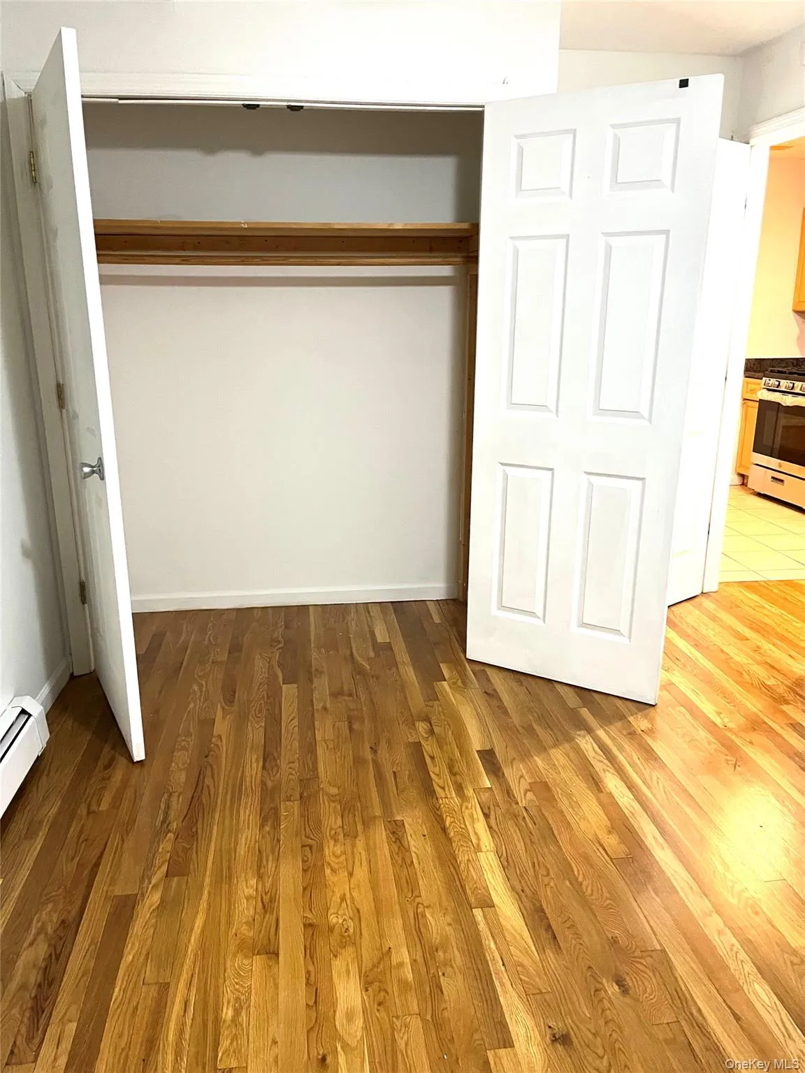 82-81 88th pl, New York, NY, 2 Bedrooms Bedrooms, 5 Rooms Rooms,1 BathroomBathrooms,Residential Lease,For Rent,88th pl,0,1060065 82-81 88th pl, New York, NY, 2 Bedrooms Bedrooms, 5 Rooms Rooms,1 BathroomBathrooms,Residential Lease,For Rent,88th pl,0,1060065