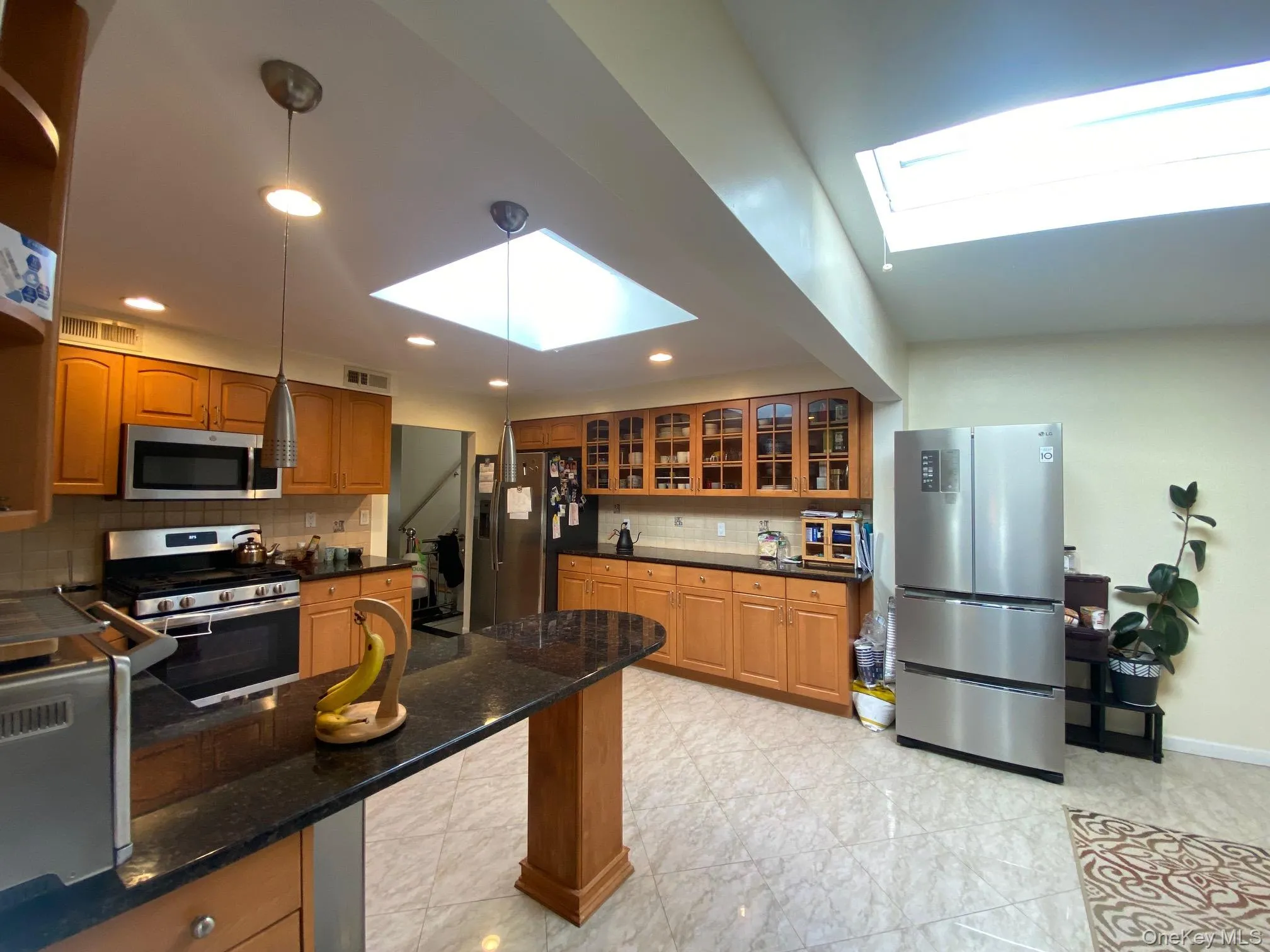 12 Russell Woods Road, North Hempstead, NY, 4 Bedrooms Bedrooms, 12 Rooms Rooms,3 BathroomsBathrooms,Residential,For Rent,Russell Woods,0,1060069 12 Russell Woods Road, North Hempstead, NY, 4 Bedrooms Bedrooms, 12 Rooms Rooms,3 BathroomsBathrooms,Residential,For Rent,Russell Woods,0,1060069