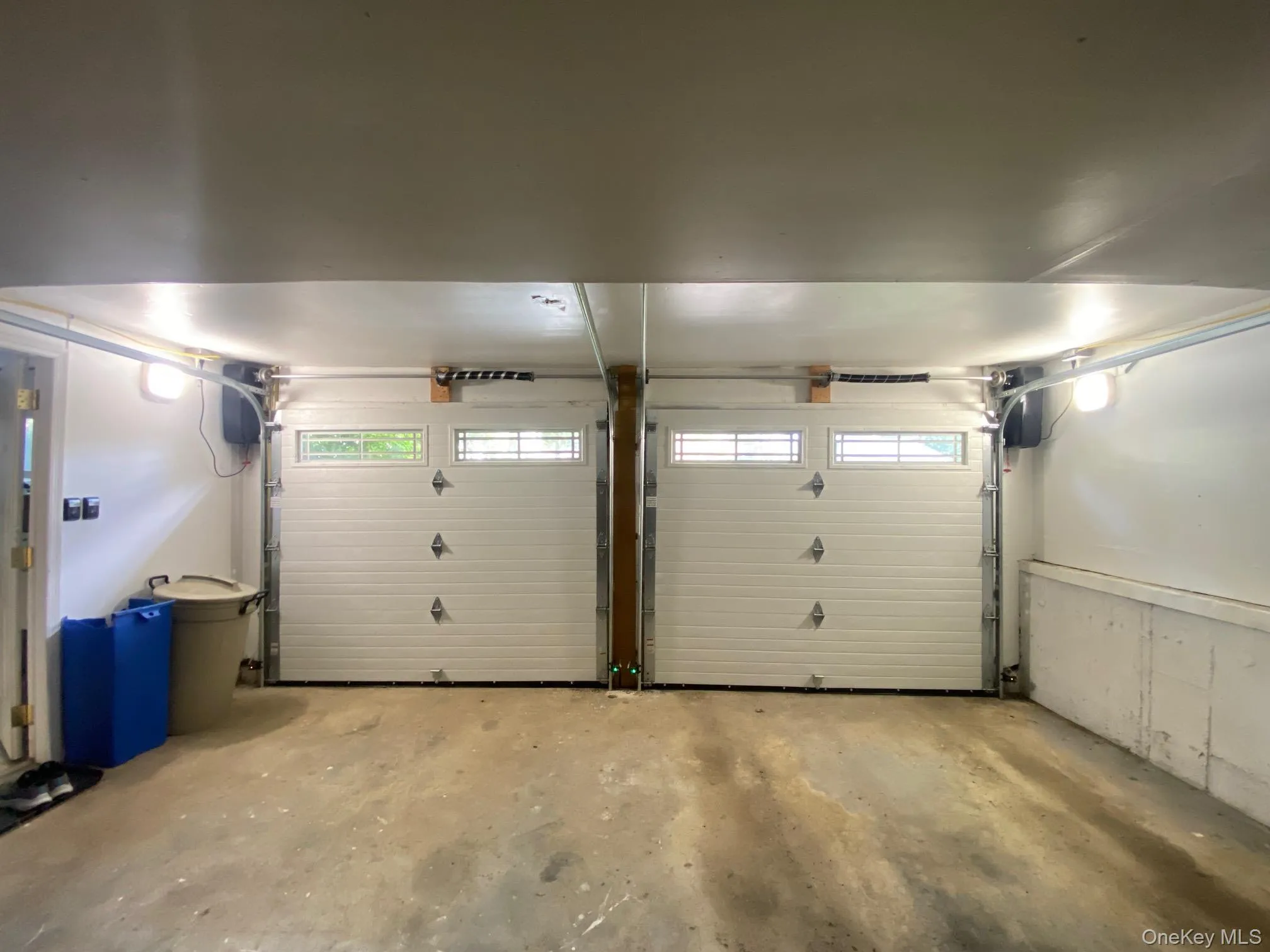 12 Russell Woods Road, North Hempstead, NY, 4 Bedrooms Bedrooms, 12 Rooms Rooms,3 BathroomsBathrooms,Residential,For Rent,Russell Woods,0,1060069 12 Russell Woods Road, North Hempstead, NY, 4 Bedrooms Bedrooms, 12 Rooms Rooms,3 BathroomsBathrooms,Residential,For Rent,Russell Woods,0,1060069