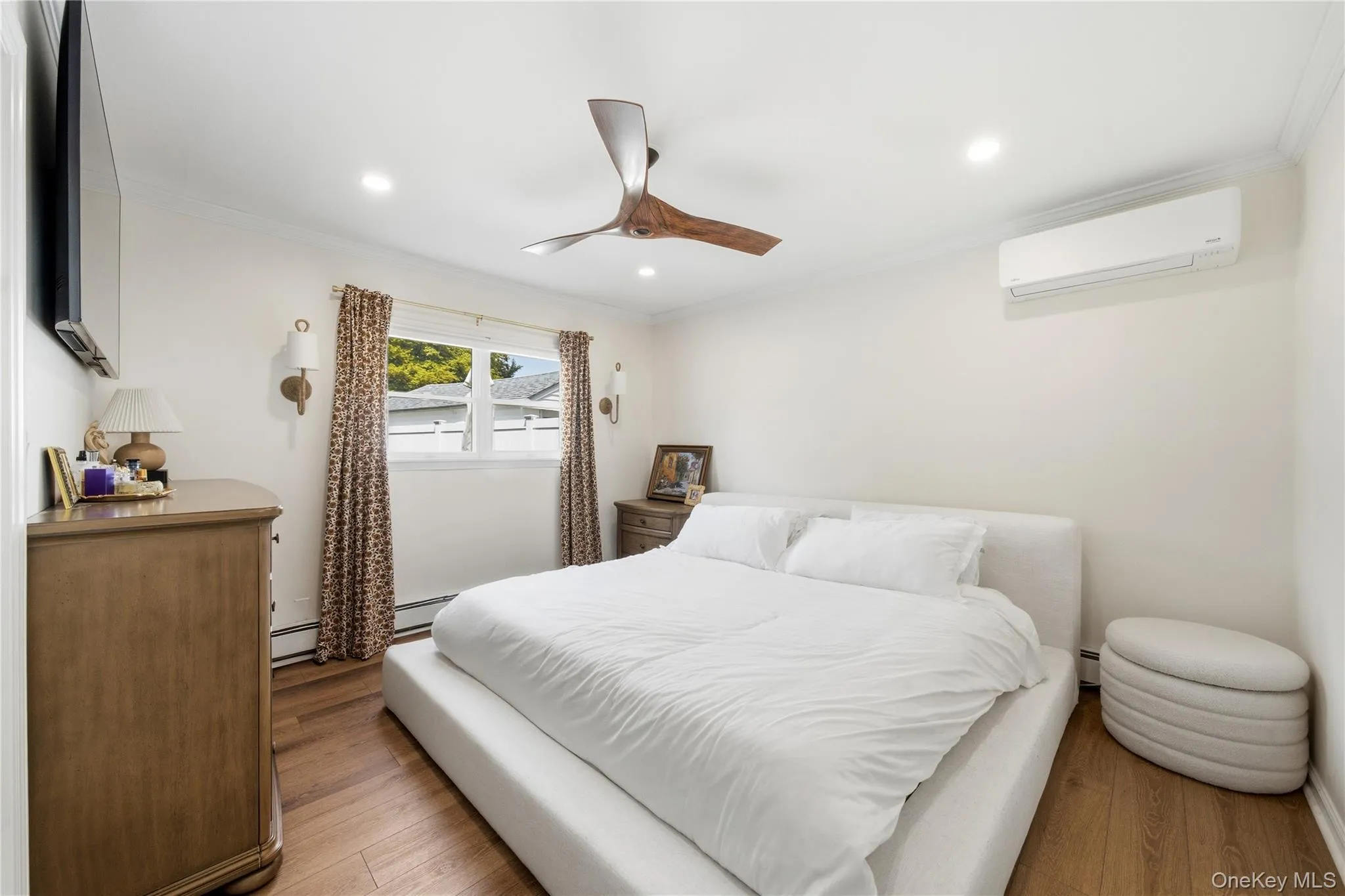 27 Polo Road, Oyster Bay, NY, 5 Bedrooms Bedrooms, 11 Rooms Rooms,2 BathroomsBathrooms,Residential,For Rent,Polo,0,1060071 27 Polo Road, Oyster Bay, NY, 5 Bedrooms Bedrooms, 11 Rooms Rooms,2 BathroomsBathrooms,Residential,For Rent,Polo,0,1060071