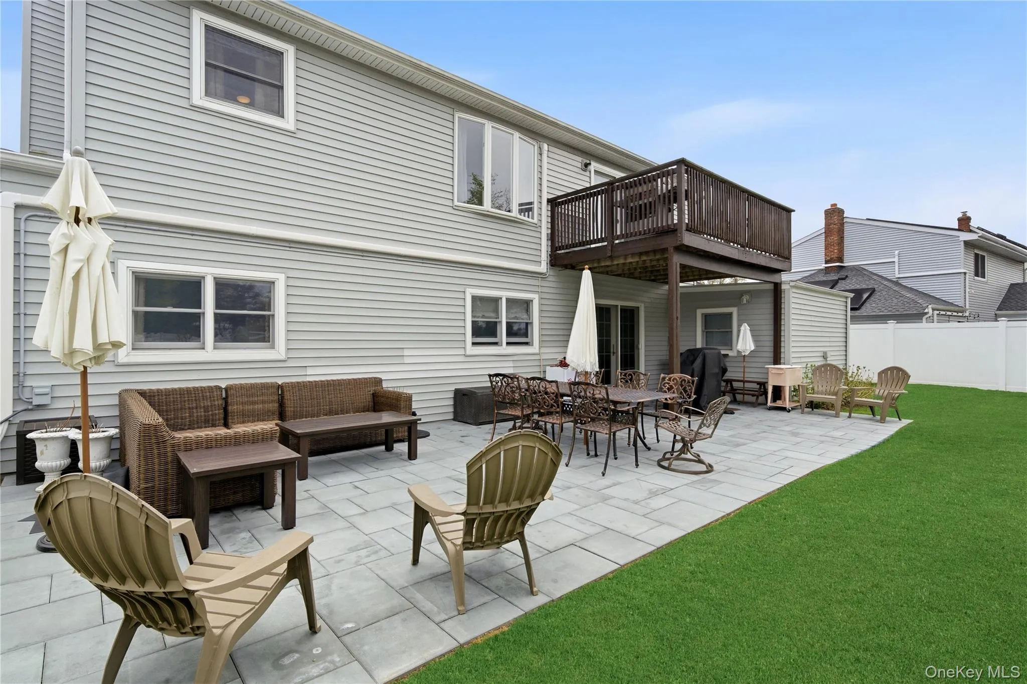 27 Polo Road, Oyster Bay, NY, 5 Bedrooms Bedrooms, 11 Rooms Rooms,2 BathroomsBathrooms,Residential,For Rent,Polo,0,1060071 27 Polo Road, Oyster Bay, NY, 5 Bedrooms Bedrooms, 11 Rooms Rooms,2 BathroomsBathrooms,Residential,For Rent,Polo,0,1060071
