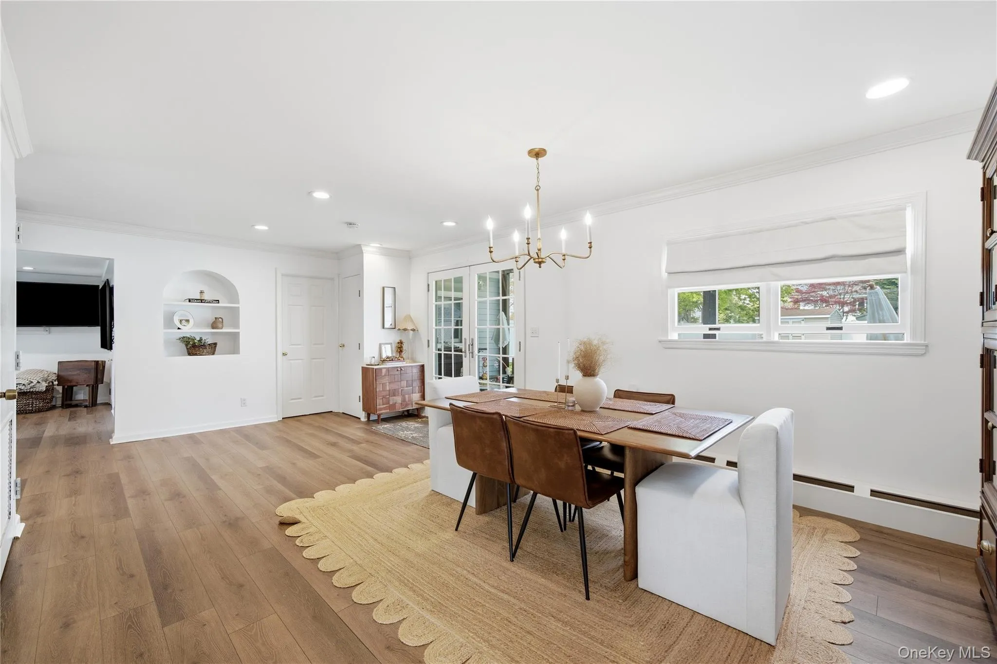 27 Polo Road, Oyster Bay, NY, 5 Bedrooms Bedrooms, 11 Rooms Rooms,2 BathroomsBathrooms,Residential,For Rent,Polo,0,1060071 27 Polo Road, Oyster Bay, NY, 5 Bedrooms Bedrooms, 11 Rooms Rooms,2 BathroomsBathrooms,Residential,For Rent,Polo,0,1060071