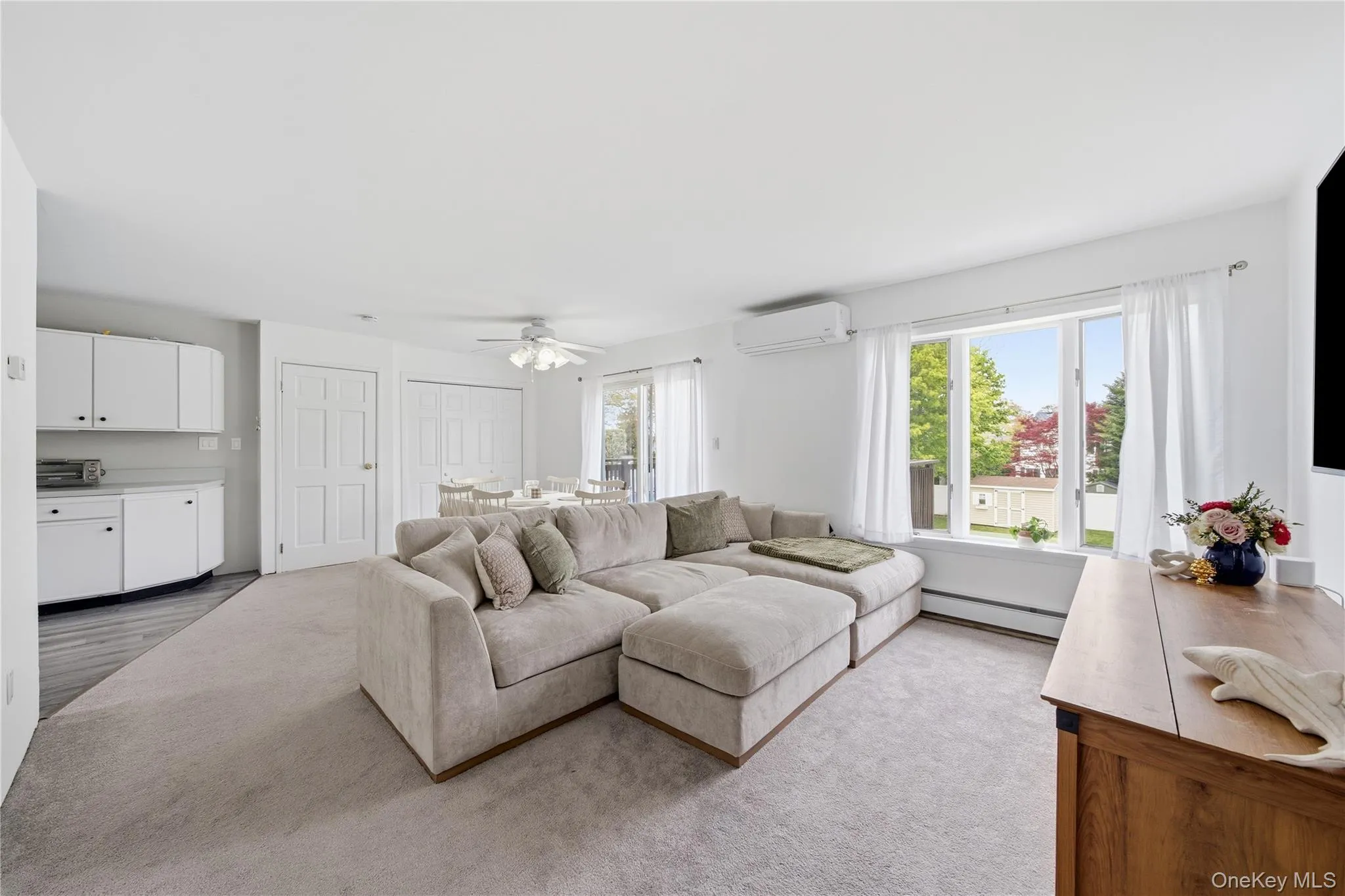 27 Polo Road, Oyster Bay, NY, 5 Bedrooms Bedrooms, 11 Rooms Rooms,2 BathroomsBathrooms,Residential,For Rent,Polo,0,1060071 27 Polo Road, Oyster Bay, NY, 5 Bedrooms Bedrooms, 11 Rooms Rooms,2 BathroomsBathrooms,Residential,For Rent,Polo,0,1060071