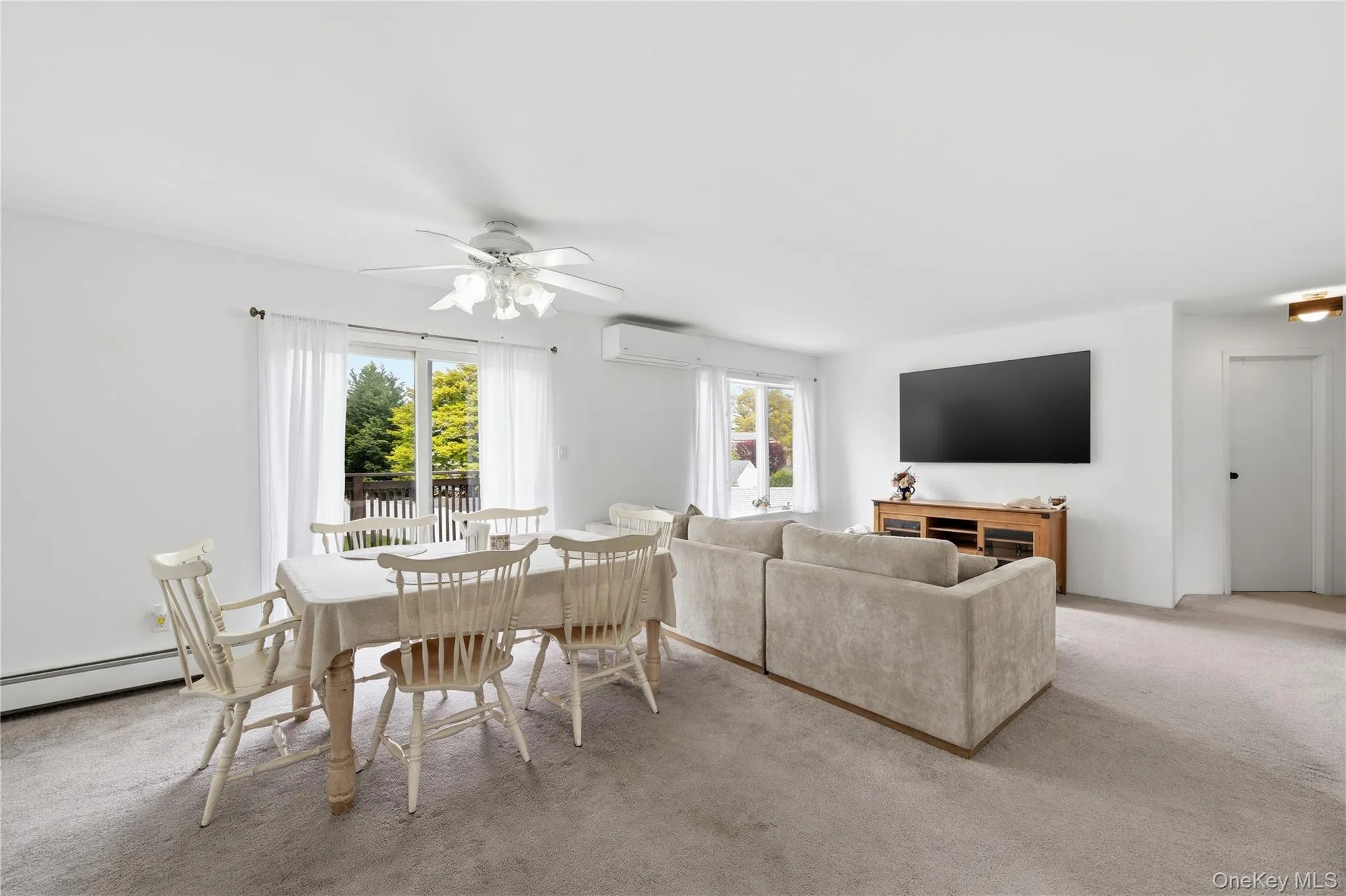 27 Polo Road, Oyster Bay, NY, 5 Bedrooms Bedrooms, 11 Rooms Rooms,2 BathroomsBathrooms,Residential,For Rent,Polo,0,1060071 27 Polo Road, Oyster Bay, NY, 5 Bedrooms Bedrooms, 11 Rooms Rooms,2 BathroomsBathrooms,Residential,For Rent,Polo,0,1060071