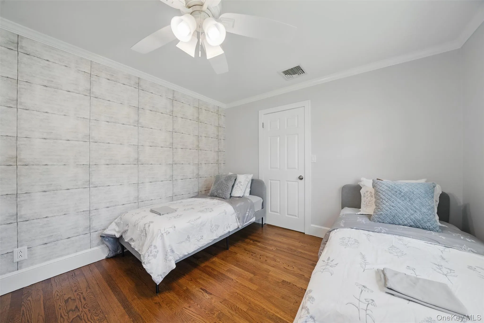 8 Clinton Court, Monroe, NY, 5 Bedrooms Bedrooms, 9 Rooms Rooms,3 BathroomsBathrooms,Residential,For Rent,Clinton,0,1060073 8 Clinton Court, Monroe, NY, 5 Bedrooms Bedrooms, 9 Rooms Rooms,3 BathroomsBathrooms,Residential,For Rent,Clinton,0,1060073