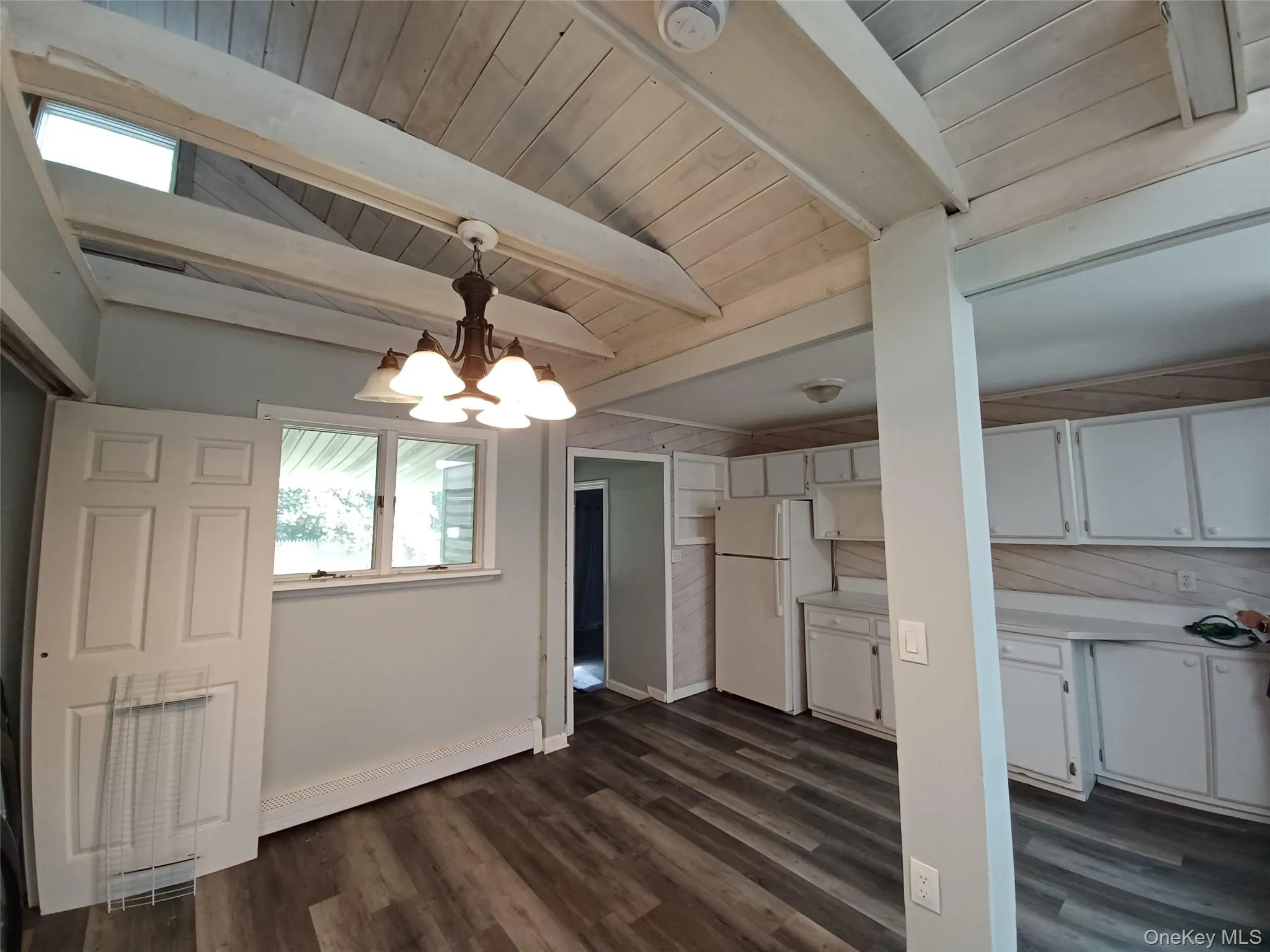 77 Dahlia Drive, Brookhaven, NY, 5 Bedrooms Bedrooms, 7 Rooms Rooms,2 BathroomsBathrooms,Residential,For Rent,Dahlia,0,1060074 77 Dahlia Drive, Brookhaven, NY, 5 Bedrooms Bedrooms, 7 Rooms Rooms,2 BathroomsBathrooms,Residential,For Rent,Dahlia,0,1060074