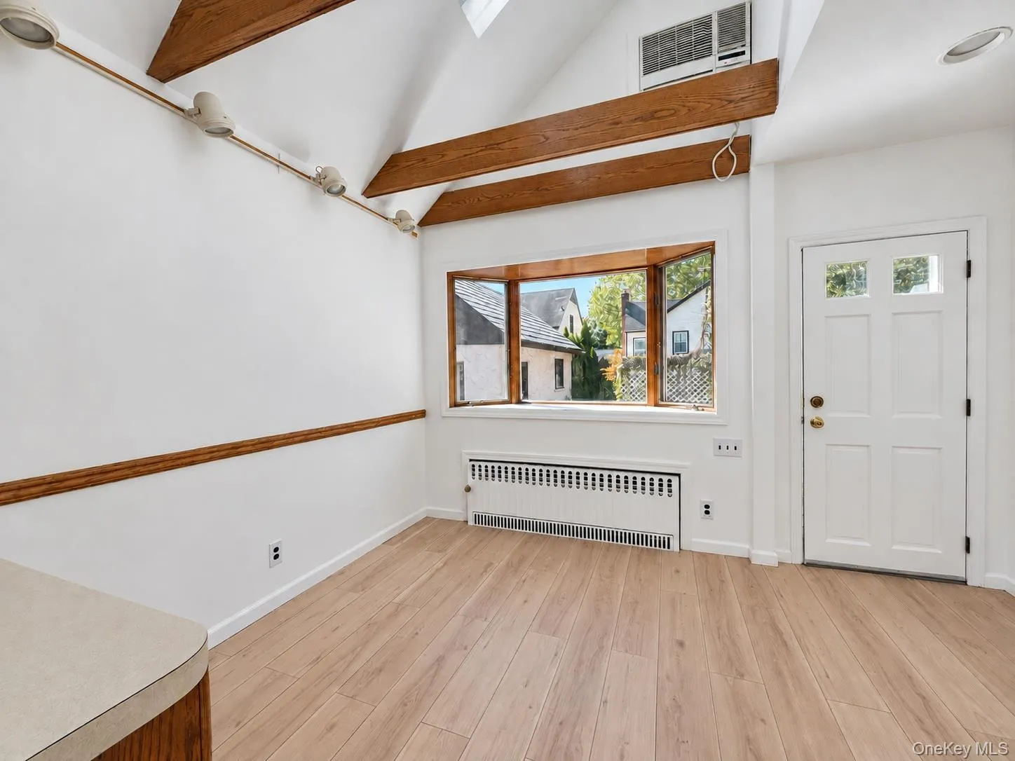 72 Primrose Avenue, Hempstead, NY, 4 Bedroom Bedrooms, 8 Room Rooms,3 BathroomBathrooms,Residential Lease,For Rent,Primrose,0,1060075 72 Primrose Avenue, Hempstead, NY, 4 Bedroom Bedrooms, 8 Room Rooms,3 BathroomBathrooms,Residential Lease,For Rent,Primrose,0,1060075