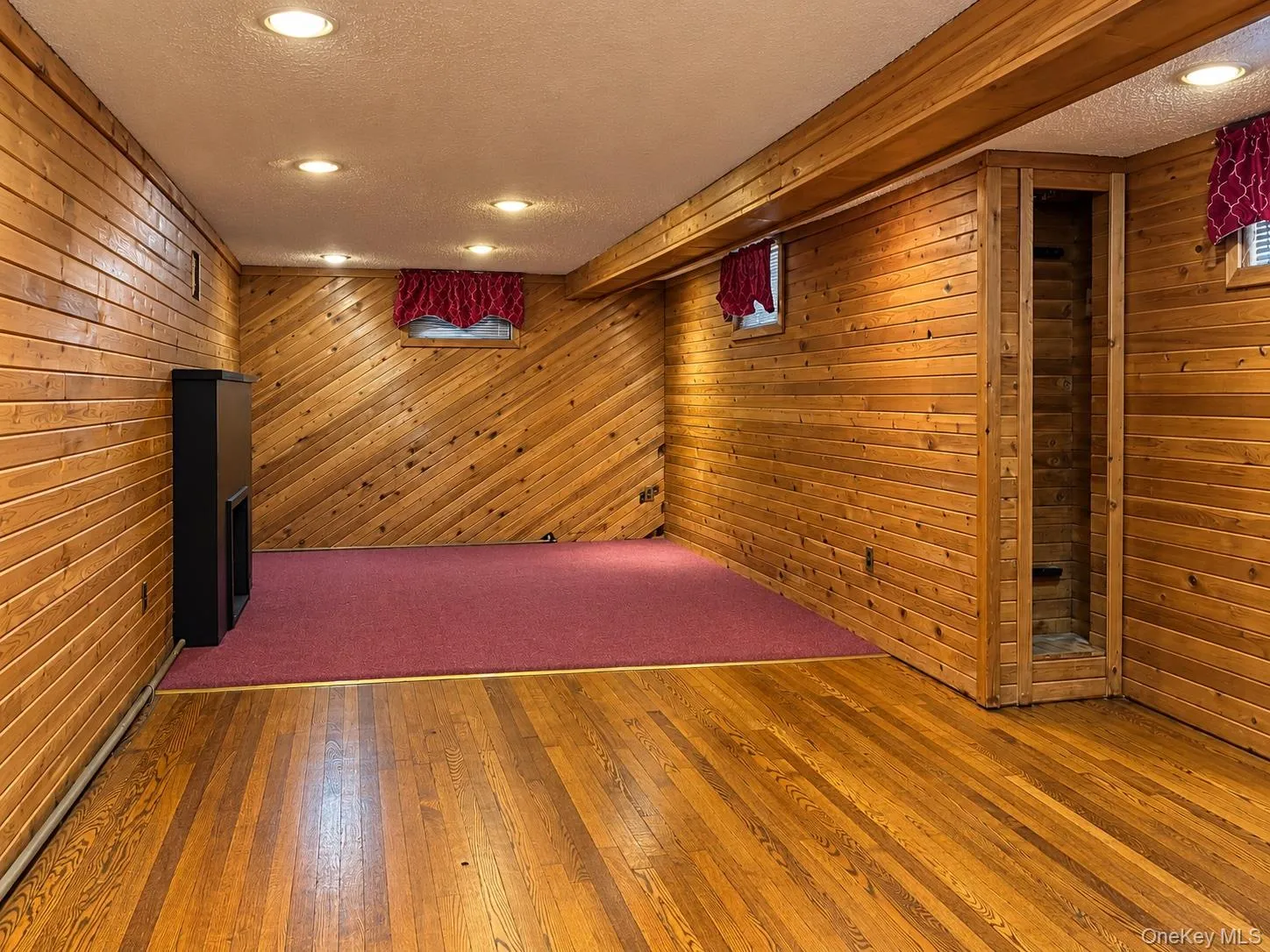72 Primrose Avenue, Hempstead, NY, 4 Bedroom Bedrooms, 8 Room Rooms,3 BathroomBathrooms,Residential Lease,For Rent,Primrose,0,1060075 72 Primrose Avenue, Hempstead, NY, 4 Bedroom Bedrooms, 8 Room Rooms,3 BathroomBathrooms,Residential Lease,For Rent,Primrose,0,1060075