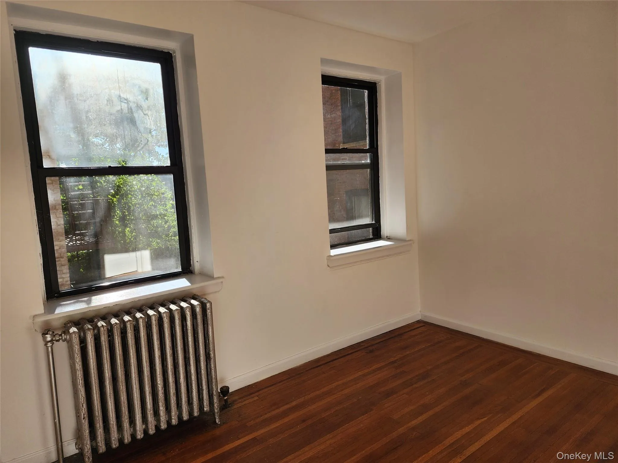 77-20 AUSTIN Street, New York, NY, 2 Bedroom Bedrooms, 5 Room Rooms,1 BathroomBathrooms,Residential Lease,For Rent,AUSTIN,0,1060076 77-20 AUSTIN Street, New York, NY, 2 Bedroom Bedrooms, 5 Room Rooms,1 BathroomBathrooms,Residential Lease,For Rent,AUSTIN,0,1060076