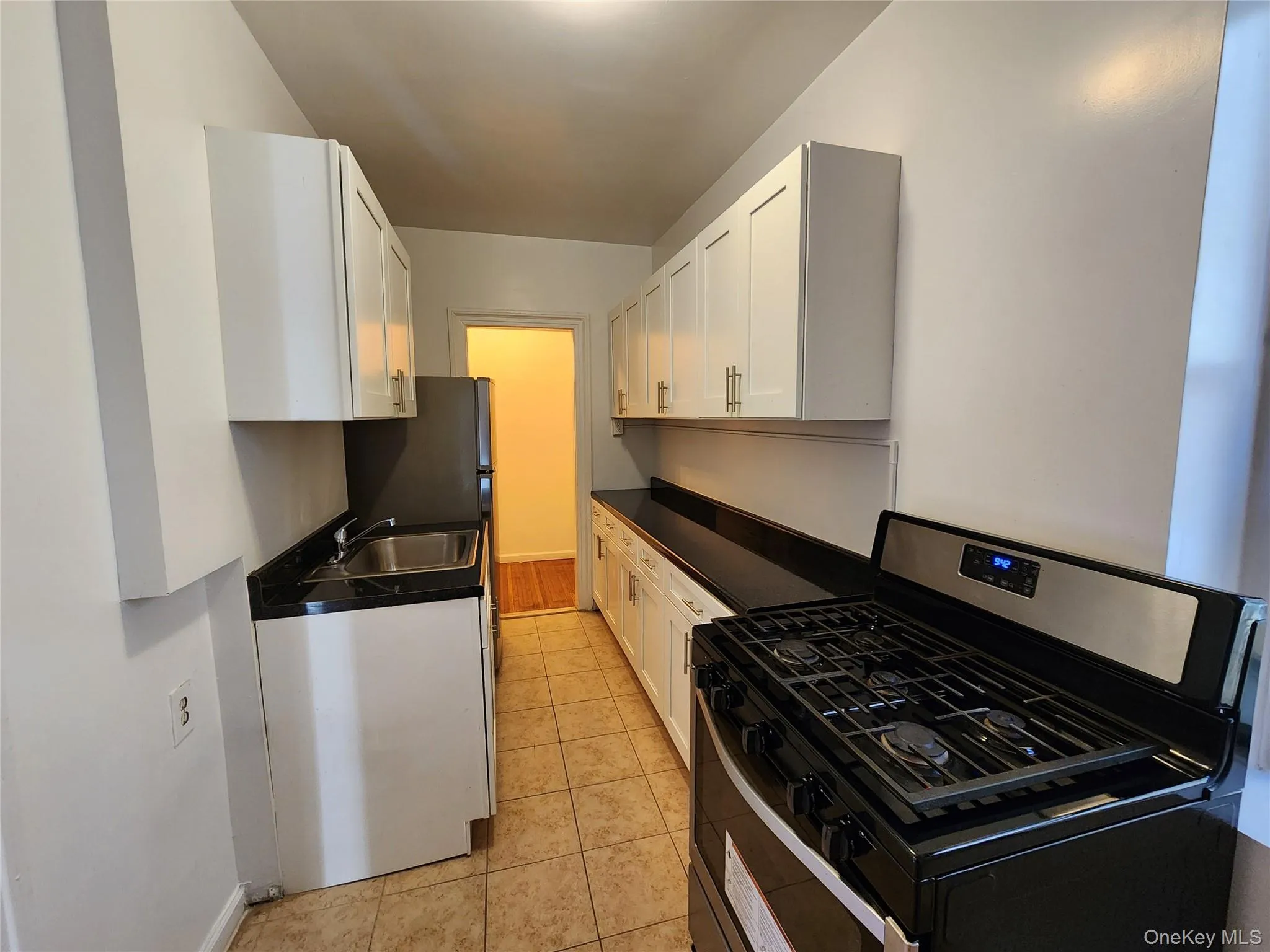 77-20 AUSTIN Street, New York, NY, 2 Bedroom Bedrooms, 5 Room Rooms,1 BathroomBathrooms,Residential Lease,For Rent,AUSTIN,0,1060076 77-20 AUSTIN Street, New York, NY, 2 Bedroom Bedrooms, 5 Room Rooms,1 BathroomBathrooms,Residential Lease,For Rent,AUSTIN,0,1060076
