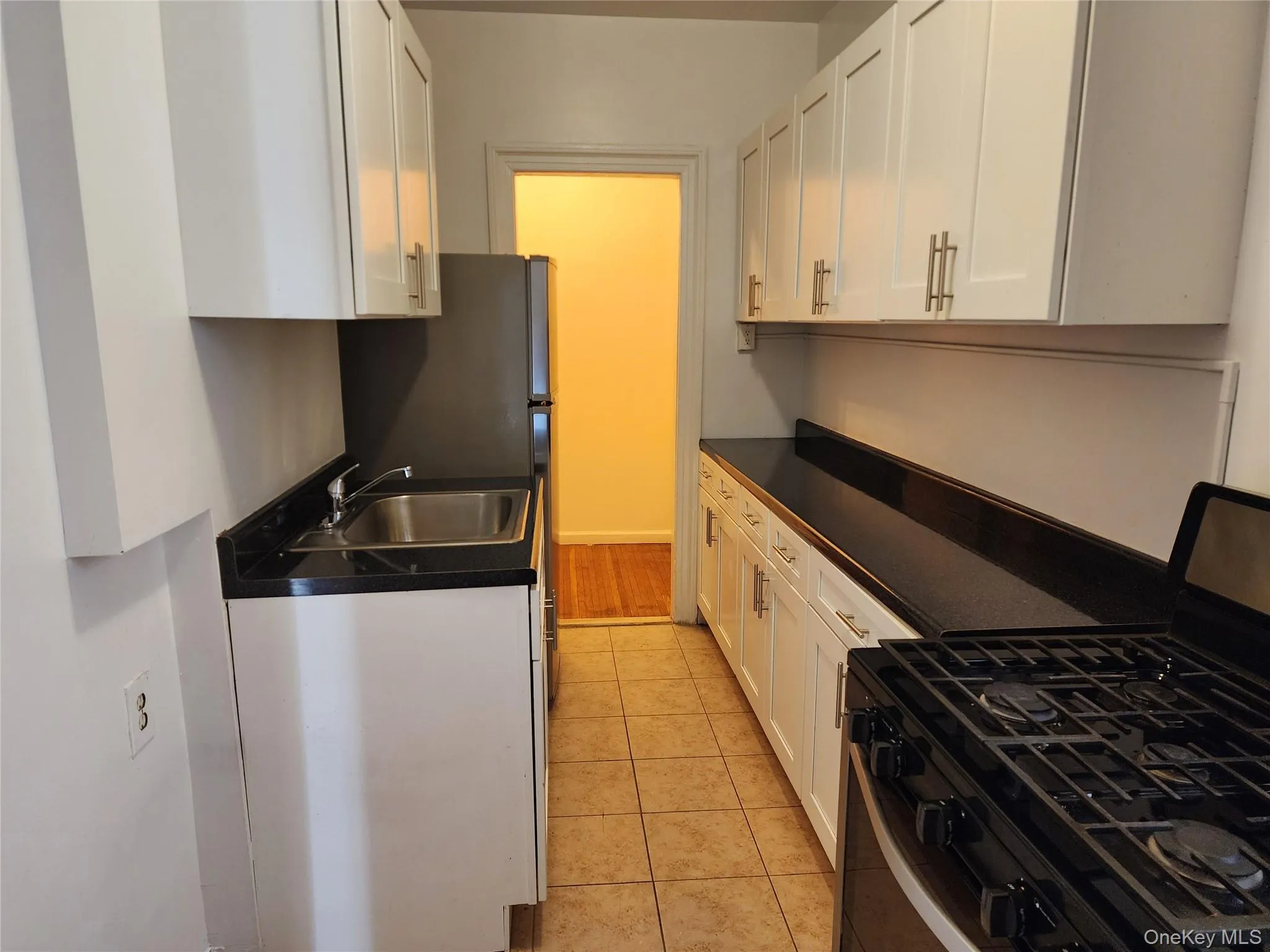 77-20 AUSTIN Street, New York, NY, 2 Bedroom Bedrooms, 5 Room Rooms,1 BathroomBathrooms,Residential Lease,For Rent,AUSTIN,0,1060076 77-20 AUSTIN Street, New York, NY, 2 Bedroom Bedrooms, 5 Room Rooms,1 BathroomBathrooms,Residential Lease,For Rent,AUSTIN,0,1060076