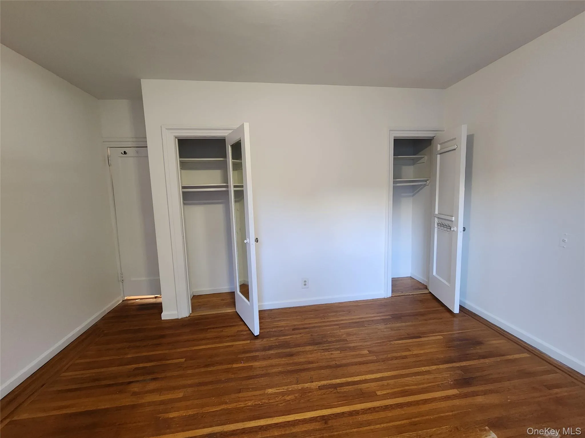 77-20 AUSTIN Street, New York, NY, 2 Bedroom Bedrooms, 5 Room Rooms,1 BathroomBathrooms,Residential Lease,For Rent,AUSTIN,0,1060076 77-20 AUSTIN Street, New York, NY, 2 Bedroom Bedrooms, 5 Room Rooms,1 BathroomBathrooms,Residential Lease,For Rent,AUSTIN,0,1060076
