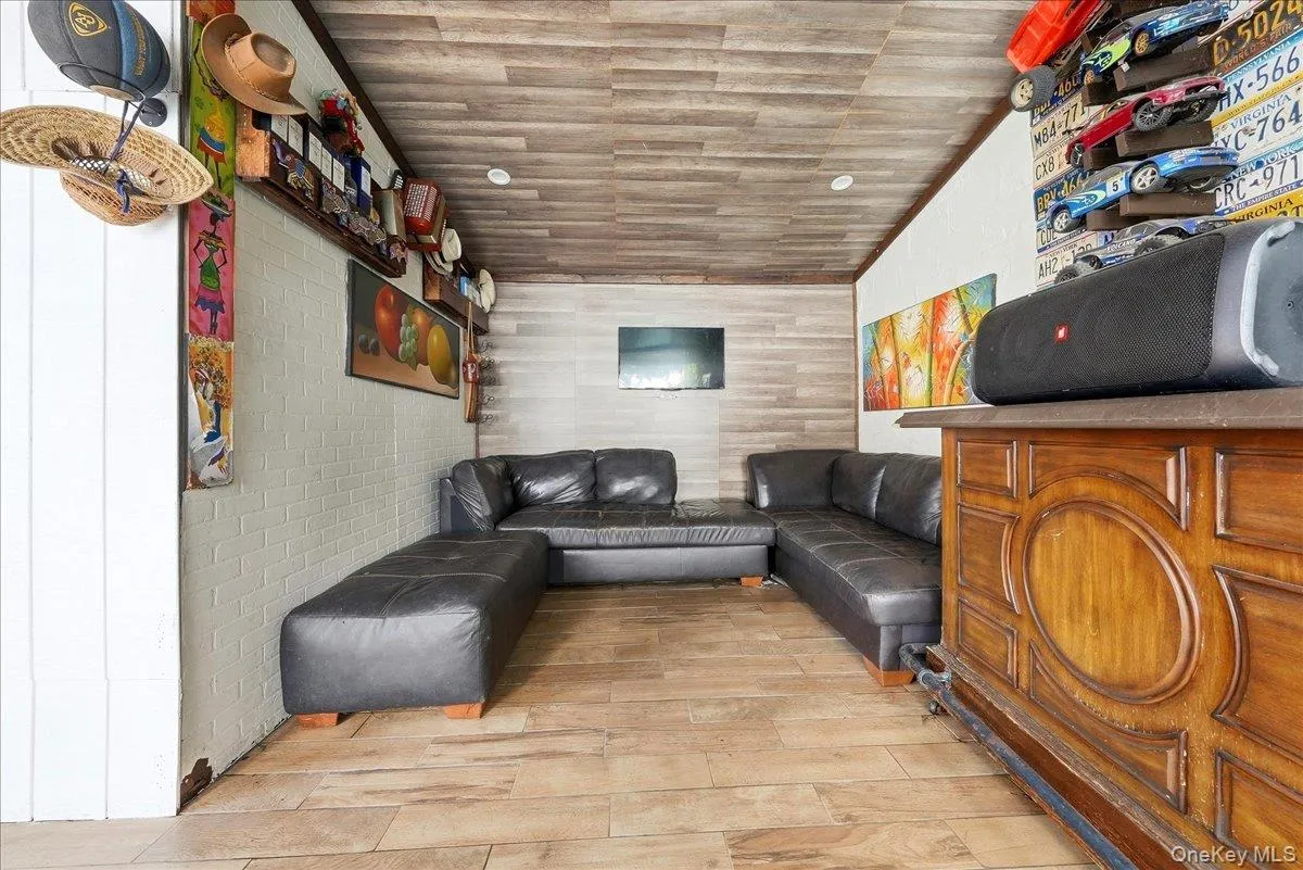 23 Bonta Street, Hempstead, NY, 3 Bedrooms Bedrooms, 6 Rooms Rooms,2 BathroomsBathrooms,Residential,For Rent,Bonta,0,1060080 23 Bonta Street, Hempstead, NY, 3 Bedrooms Bedrooms, 6 Rooms Rooms,2 BathroomsBathrooms,Residential,For Rent,Bonta,0,1060080