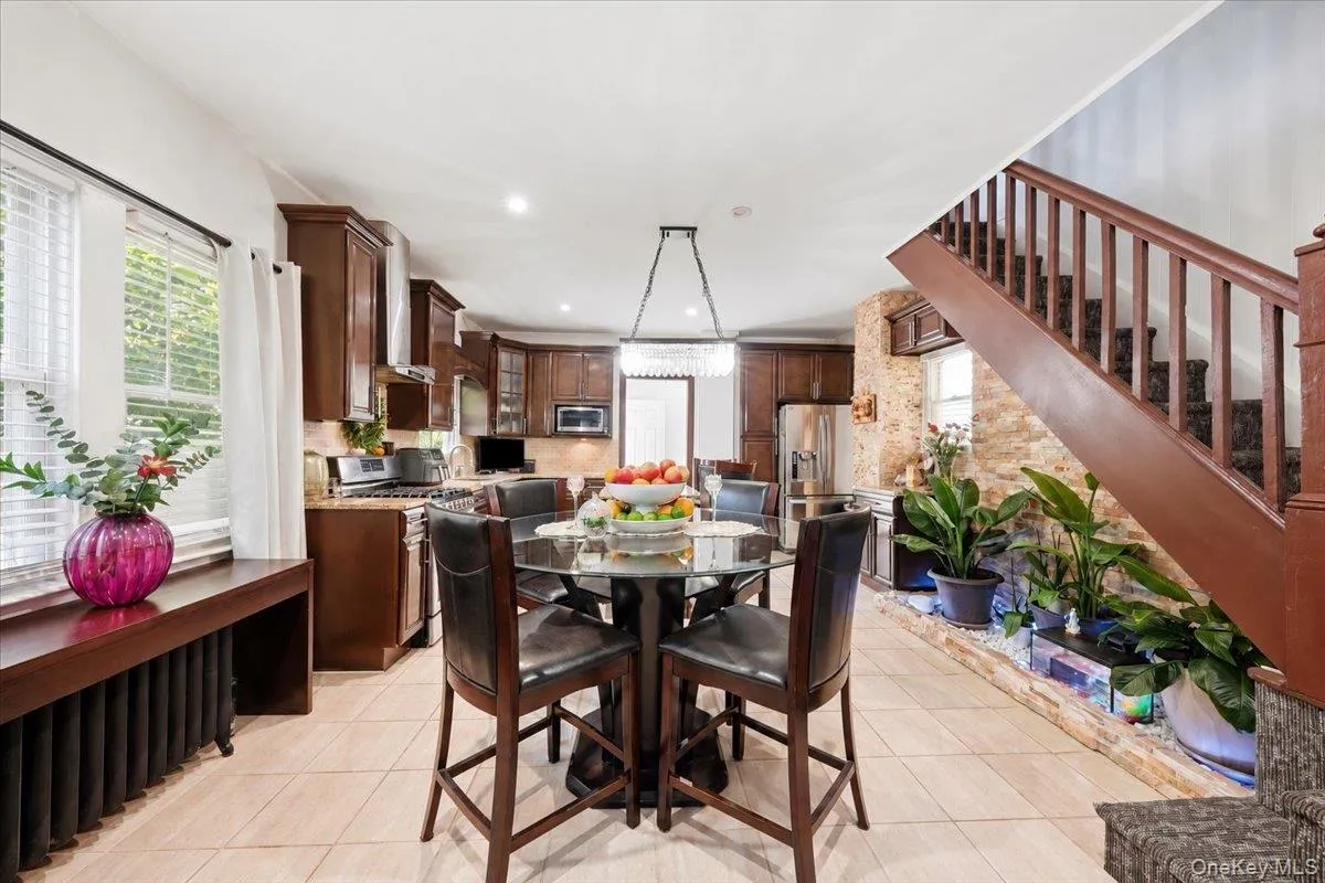 23 Bonta Street, Hempstead, NY, 3 Bedrooms Bedrooms, 6 Rooms Rooms,2 BathroomsBathrooms,Residential,For Rent,Bonta,0,1060080 23 Bonta Street, Hempstead, NY, 3 Bedrooms Bedrooms, 6 Rooms Rooms,2 BathroomsBathrooms,Residential,For Rent,Bonta,0,1060080