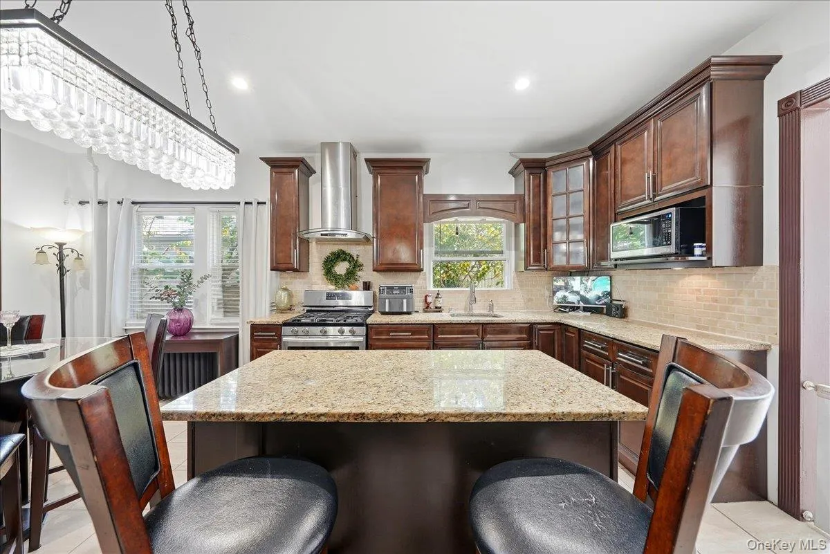 23 Bonta Street, Hempstead, NY, 3 Bedrooms Bedrooms, 6 Rooms Rooms,2 BathroomsBathrooms,Residential,For Rent,Bonta,0,1060080 23 Bonta Street, Hempstead, NY, 3 Bedrooms Bedrooms, 6 Rooms Rooms,2 BathroomsBathrooms,Residential,For Rent,Bonta,0,1060080