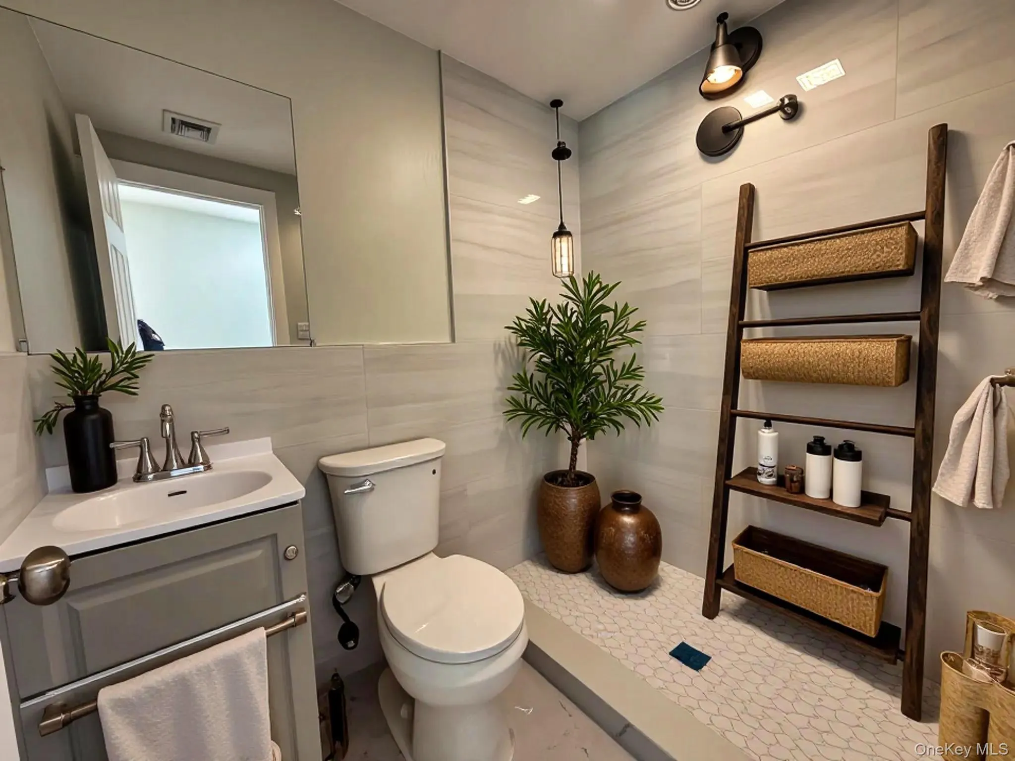 11 45th Street, Babylon, NY, 3 Bedroom Bedrooms, 5 Room Rooms,2 BathroomBathrooms,Residential Lease,For Rent,45th,0,1060081 11 45th Street, Babylon, NY, 3 Bedroom Bedrooms, 5 Room Rooms,2 BathroomBathrooms,Residential Lease,For Rent,45th,0,1060081