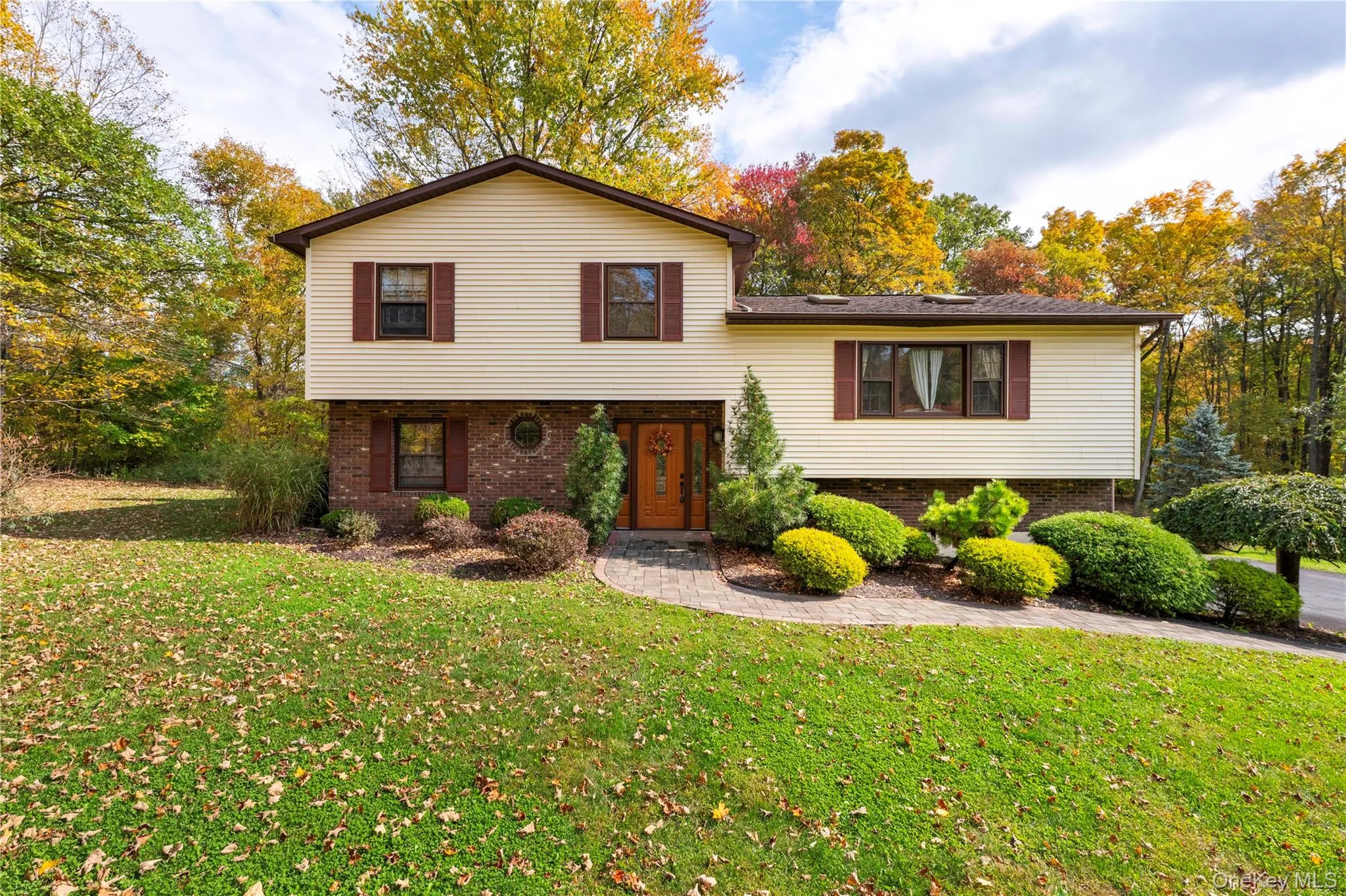 2 Presidential Way, East Fishkill, NY, 4 Bedrooms Bedrooms, 9 Rooms Rooms,2 BathroomsBathrooms,Residential,For Rent,Presidential,0,1060086 2 Presidential Way, East Fishkill, NY, 4 Bedrooms Bedrooms, 9 Rooms Rooms,2 BathroomsBathrooms,Residential,For Rent,Presidential,0,1060086