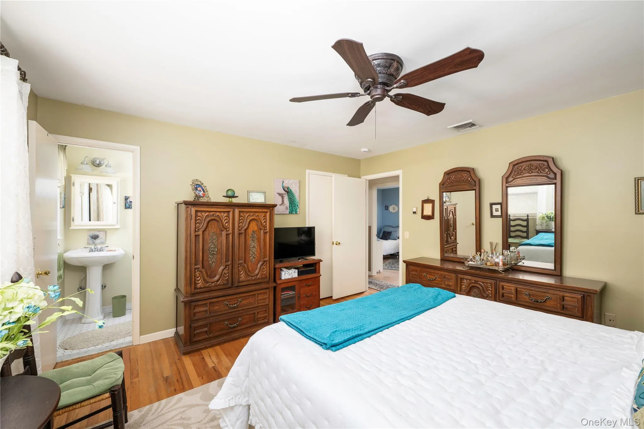 2 Presidential Way, East Fishkill, NY, 4 Bedrooms Bedrooms, 9 Rooms Rooms,2 BathroomsBathrooms,Residential,For Rent,Presidential,0,1060086 2 Presidential Way, East Fishkill, NY, 4 Bedrooms Bedrooms, 9 Rooms Rooms,2 BathroomsBathrooms,Residential,For Rent,Presidential,0,1060086