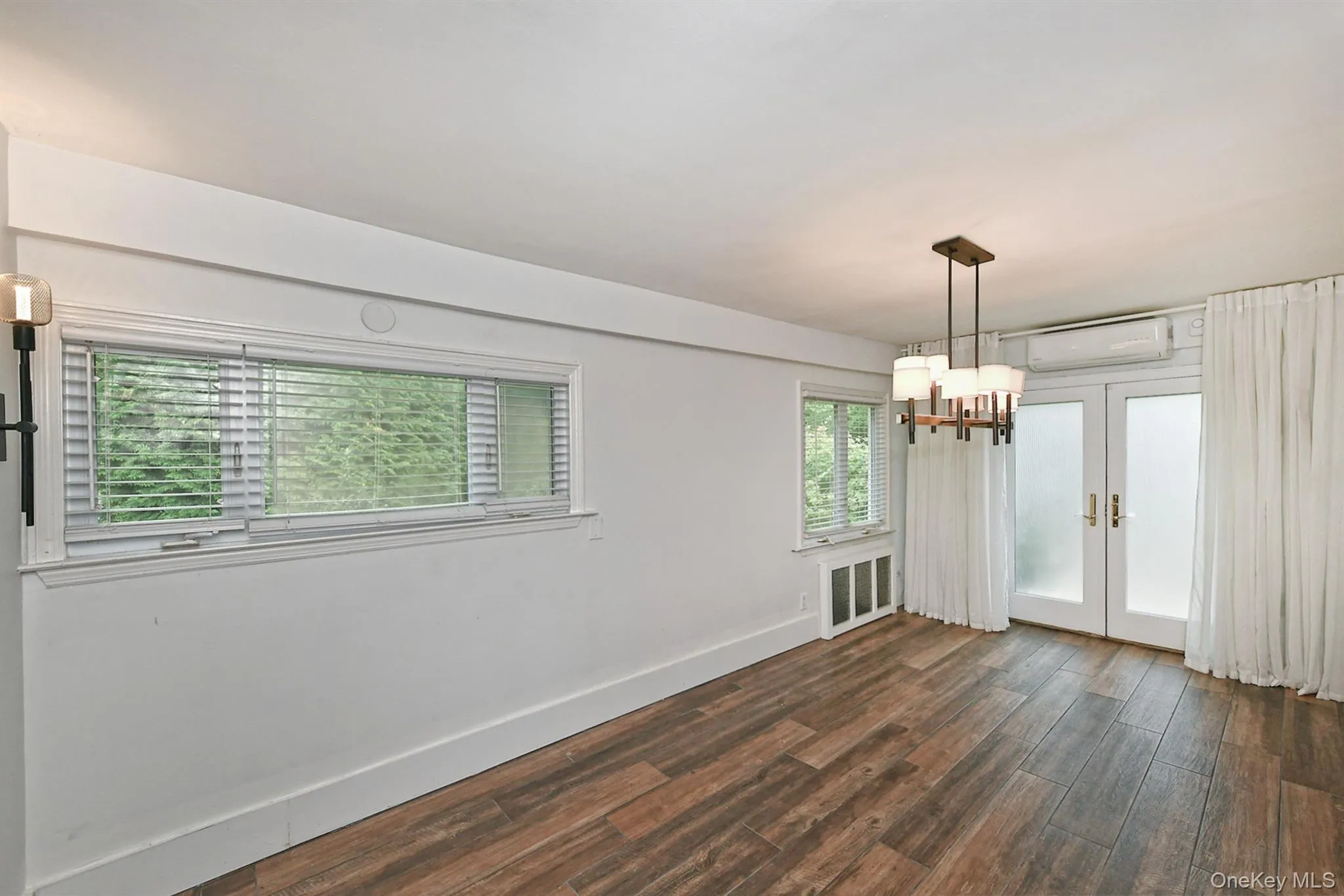 3 Beacon Hill Road, North Hempstead, NY, 4 Bedroom Bedrooms, 8 Room Rooms,3 BathroomBathrooms,Residential Lease,For Rent,Beacon Hill,0,1060087 3 Beacon Hill Road, North Hempstead, NY, 4 Bedroom Bedrooms, 8 Room Rooms,3 BathroomBathrooms,Residential Lease,For Rent,Beacon Hill,0,1060087
