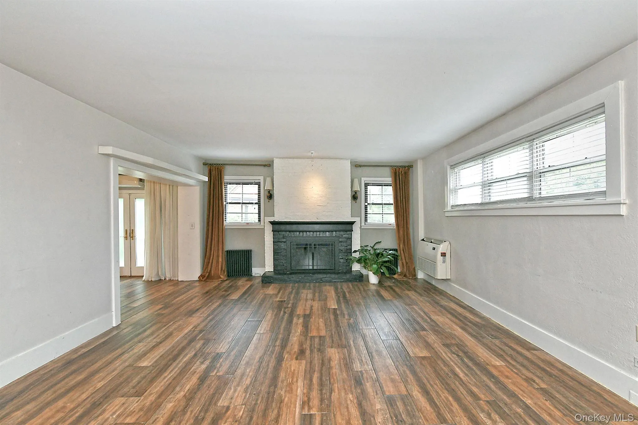 3 Beacon Hill Road, North Hempstead, NY, 4 Bedroom Bedrooms, 8 Room Rooms,3 BathroomBathrooms,Residential Lease,For Rent,Beacon Hill,0,1060087 3 Beacon Hill Road, North Hempstead, NY, 4 Bedroom Bedrooms, 8 Room Rooms,3 BathroomBathrooms,Residential Lease,For Rent,Beacon Hill,0,1060087