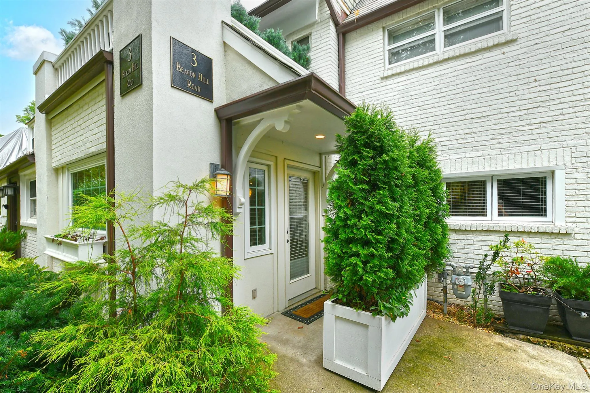 3 Beacon Hill Road, North Hempstead, NY, 4 Bedroom Bedrooms, 8 Room Rooms,3 BathroomBathrooms,Residential Lease,For Rent,Beacon Hill,0,1060087 3 Beacon Hill Road, North Hempstead, NY, 4 Bedroom Bedrooms, 8 Room Rooms,3 BathroomBathrooms,Residential Lease,For Rent,Beacon Hill,0,1060087