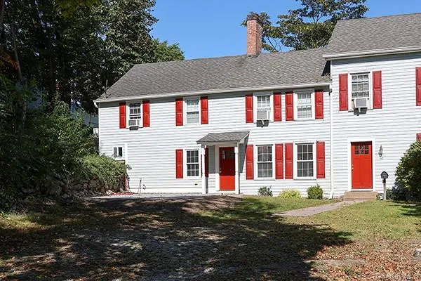 40 The Place, Glen Cove, NY, 3 Bedroom Bedrooms, 6 Room Rooms,2 BathroomBathrooms,Residential Lease,For Rent,The,0,1060091 40 The Place, Glen Cove, NY, 3 Bedroom Bedrooms, 6 Room Rooms,2 BathroomBathrooms,Residential Lease,For Rent,The,0,1060091