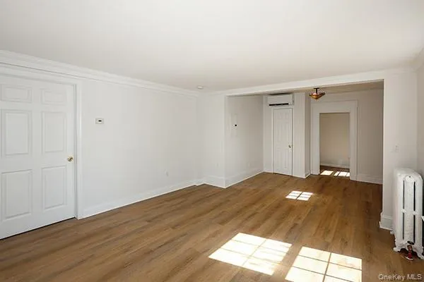 40 The Place, Glen Cove, NY, 3 Bedroom Bedrooms, 6 Room Rooms,2 BathroomBathrooms,Residential Lease,For Rent,The,0,1060091 40 The Place, Glen Cove, NY, 3 Bedroom Bedrooms, 6 Room Rooms,2 BathroomBathrooms,Residential Lease,For Rent,The,0,1060091