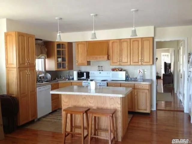 Kitchen Island Kitchen Island