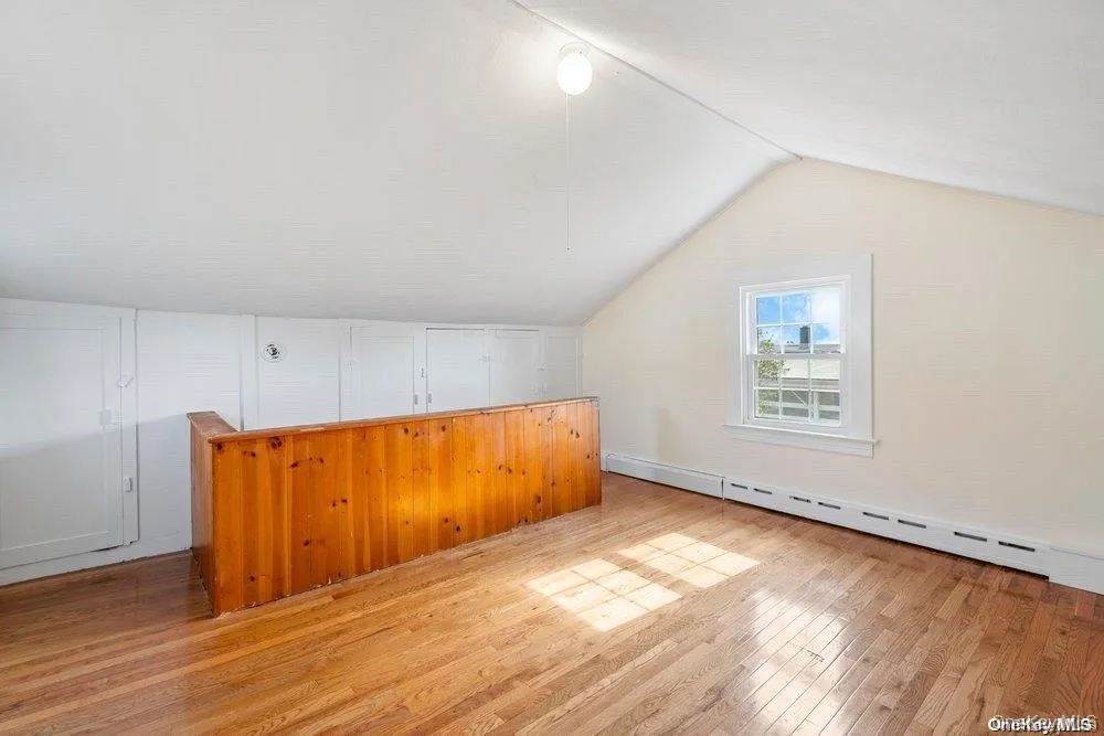 Loft with hard wood floors Loft with hard wood floors
