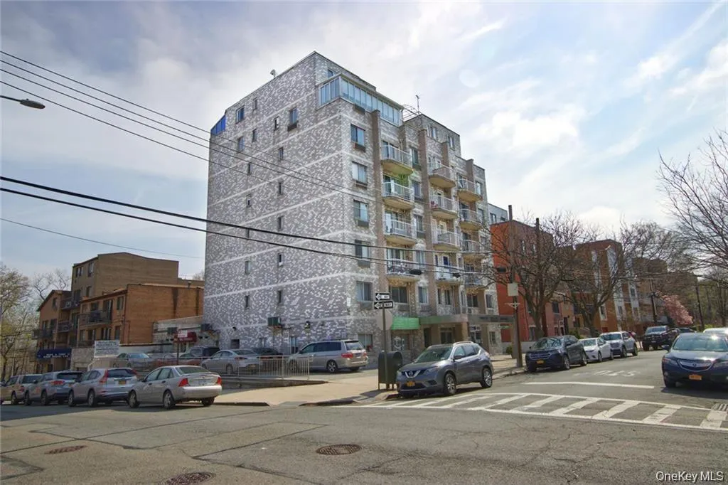 76-01 113th Street, New York, NY, 2 Bedrooms Bedrooms, 5 Rooms Rooms,2 BathroomsBathrooms,Residential,For Rent,113th,0,1060109 76-01 113th Street, New York, NY, 2 Bedrooms Bedrooms, 5 Rooms Rooms,2 BathroomsBathrooms,Residential,For Rent,113th,0,1060109