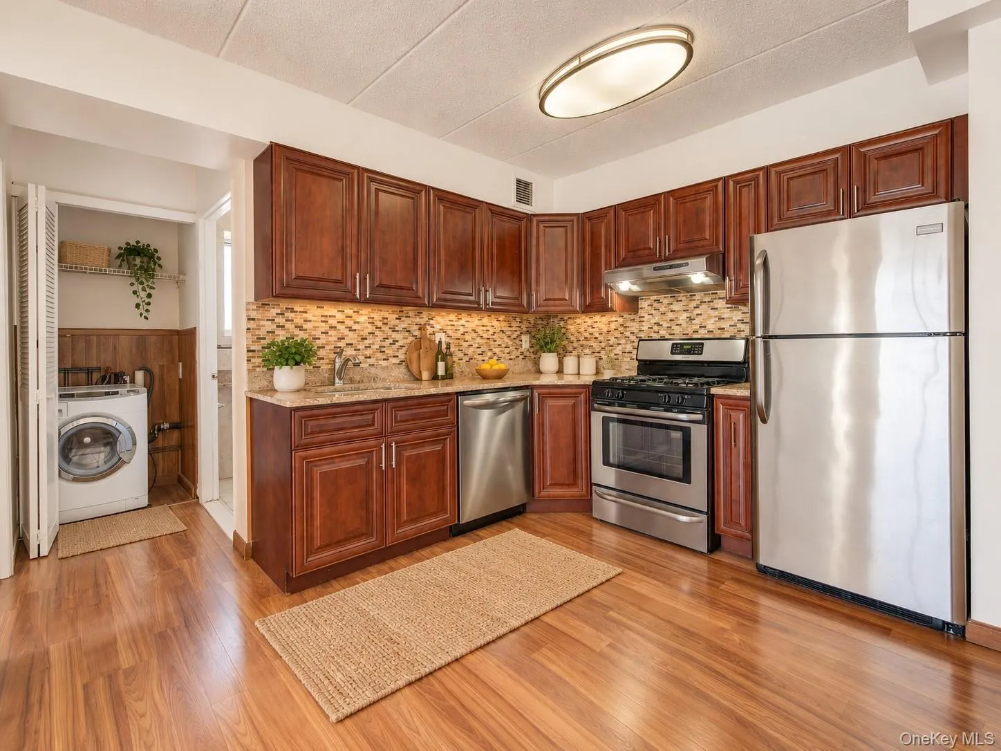 76-01 113th Street, New York, NY, 2 Bedrooms Bedrooms, 5 Rooms Rooms,2 BathroomsBathrooms,Residential,For Rent,113th,0,1060109 76-01 113th Street, New York, NY, 2 Bedrooms Bedrooms, 5 Rooms Rooms,2 BathroomsBathrooms,Residential,For Rent,113th,0,1060109