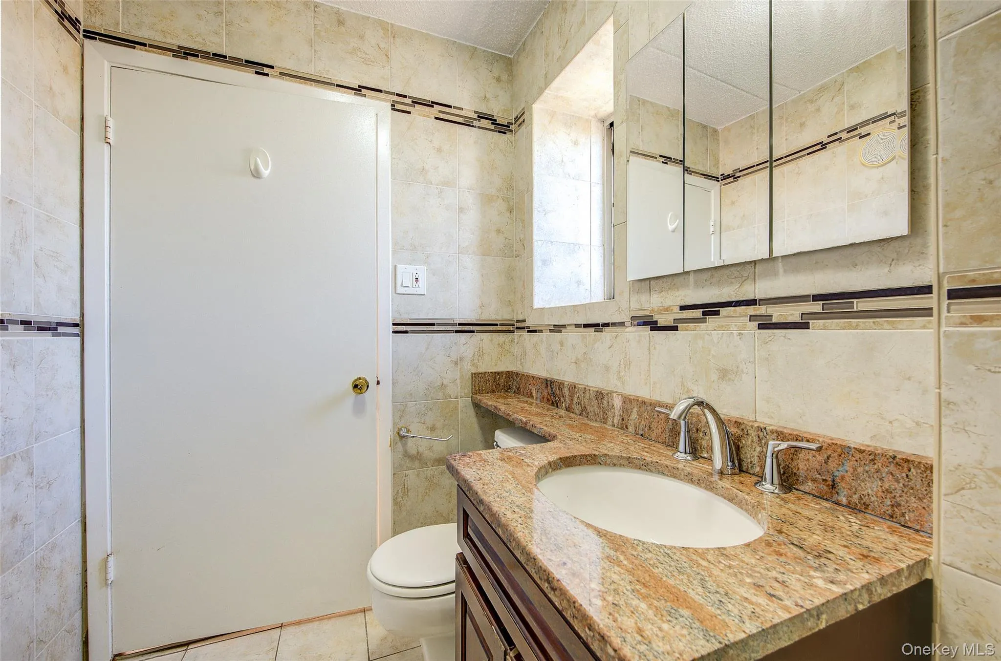 76-01 113th Street, New York, NY, 2 Bedrooms Bedrooms, 5 Rooms Rooms,2 BathroomsBathrooms,Residential,For Rent,113th,0,1060109 76-01 113th Street, New York, NY, 2 Bedrooms Bedrooms, 5 Rooms Rooms,2 BathroomsBathrooms,Residential,For Rent,113th,0,1060109