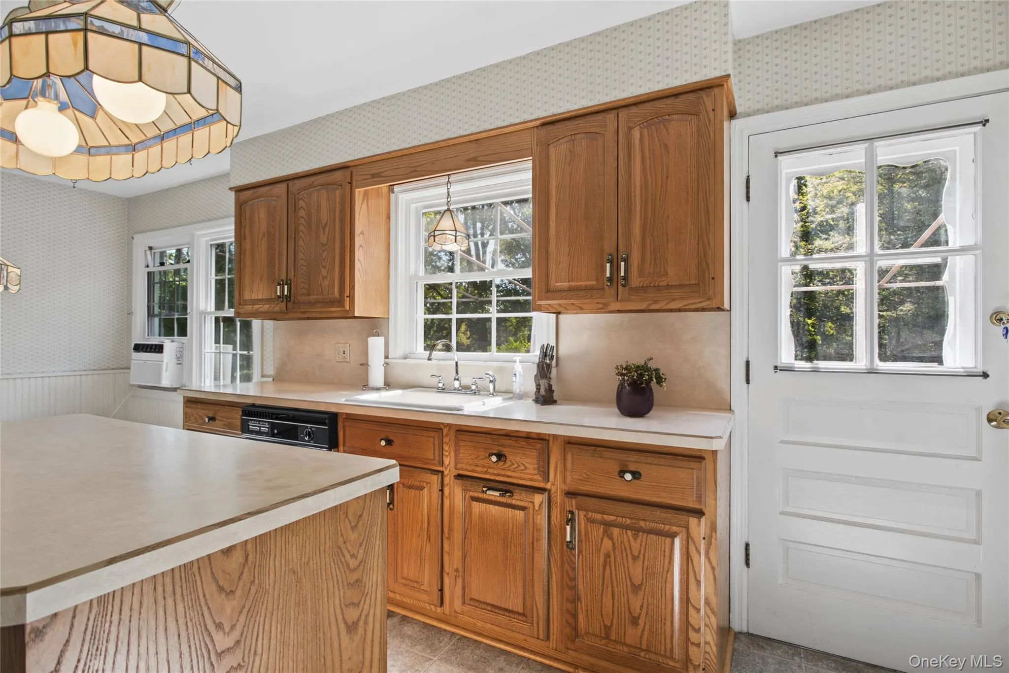 45 Thornwood Drive, Poughkeepsie, NY, 4 Bedrooms Bedrooms, 11 Rooms Rooms,2 BathroomsBathrooms,Residential,For Rent,Thornwood,0,1060114 45 Thornwood Drive, Poughkeepsie, NY, 4 Bedrooms Bedrooms, 11 Rooms Rooms,2 BathroomsBathrooms,Residential,For Rent,Thornwood,0,1060114