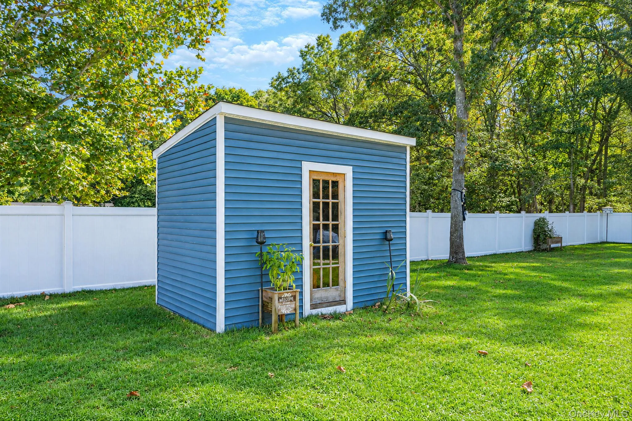 20 Danbury Avenue, Brookhaven, NY, 3 Bedrooms Bedrooms, 8 Rooms Rooms,2 BathroomsBathrooms,Residential,For Rent,Danbury,0,1060121 20 Danbury Avenue, Brookhaven, NY, 3 Bedrooms Bedrooms, 8 Rooms Rooms,2 BathroomsBathrooms,Residential,For Rent,Danbury,0,1060121
