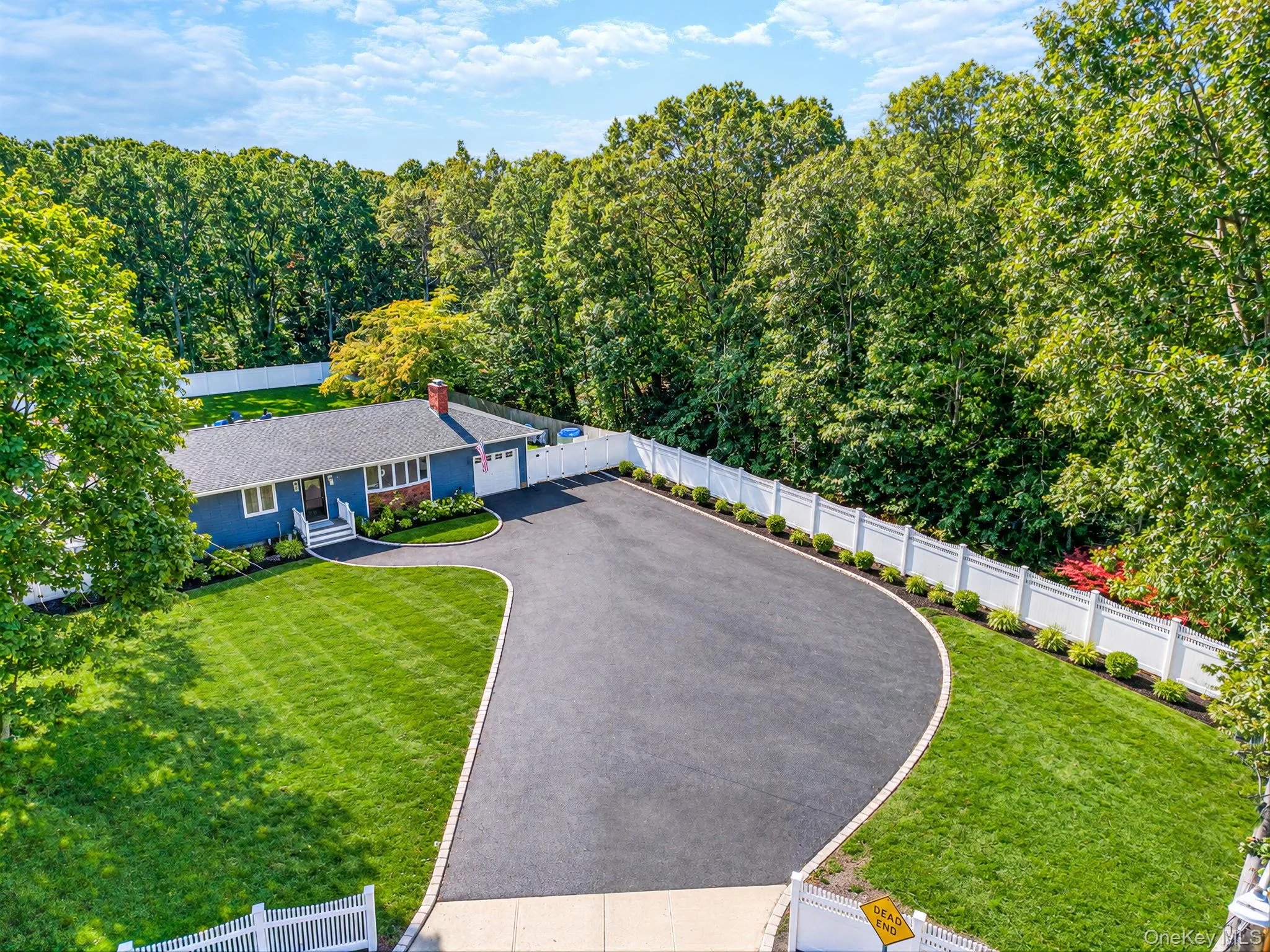 20 Danbury Avenue, Brookhaven, NY, 3 Bedrooms Bedrooms, 8 Rooms Rooms,2 BathroomsBathrooms,Residential,For Rent,Danbury,0,1060121 20 Danbury Avenue, Brookhaven, NY, 3 Bedrooms Bedrooms, 8 Rooms Rooms,2 BathroomsBathrooms,Residential,For Rent,Danbury,0,1060121