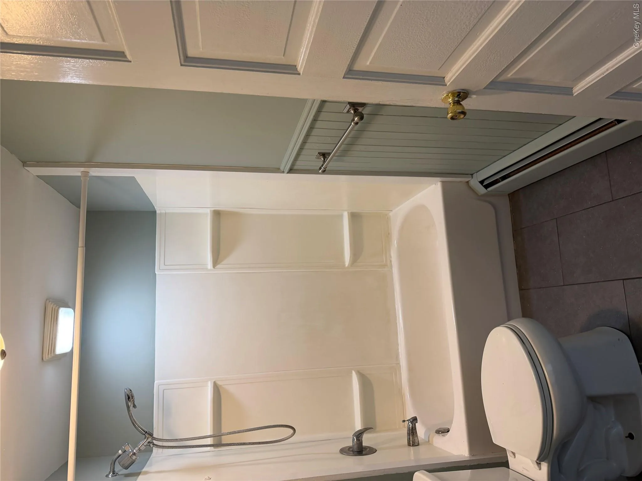 19 Wheeler Avenue, Warwick (town), NY, 1 Bedroom Bedrooms, 4 Room Rooms,1 BathroomBathrooms,Residential Lease,For Rent,Wheeler,0,1060122 19 Wheeler Avenue, Warwick (town), NY, 1 Bedroom Bedrooms, 4 Room Rooms,1 BathroomBathrooms,Residential Lease,For Rent,Wheeler,0,1060122
