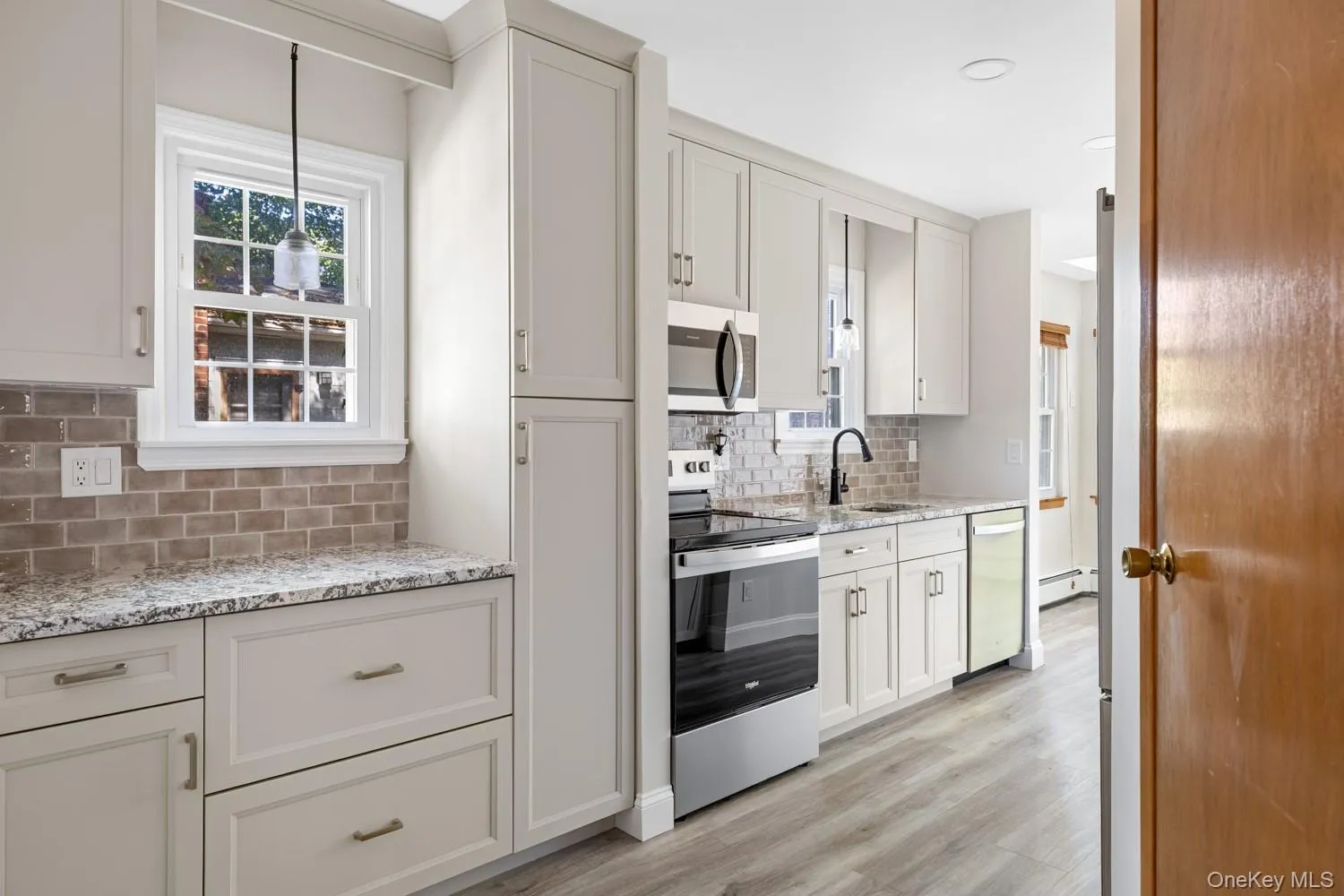 10 Cedar Hill Terrace, Brookhaven, NY, 3 Bedroom Bedrooms, 5 Room Rooms,2 BathroomBathrooms,Residential Lease,For Rent,Cedar Hill,0,1060131 10 Cedar Hill Terrace, Brookhaven, NY, 3 Bedroom Bedrooms, 5 Room Rooms,2 BathroomBathrooms,Residential Lease,For Rent,Cedar Hill,0,1060131
