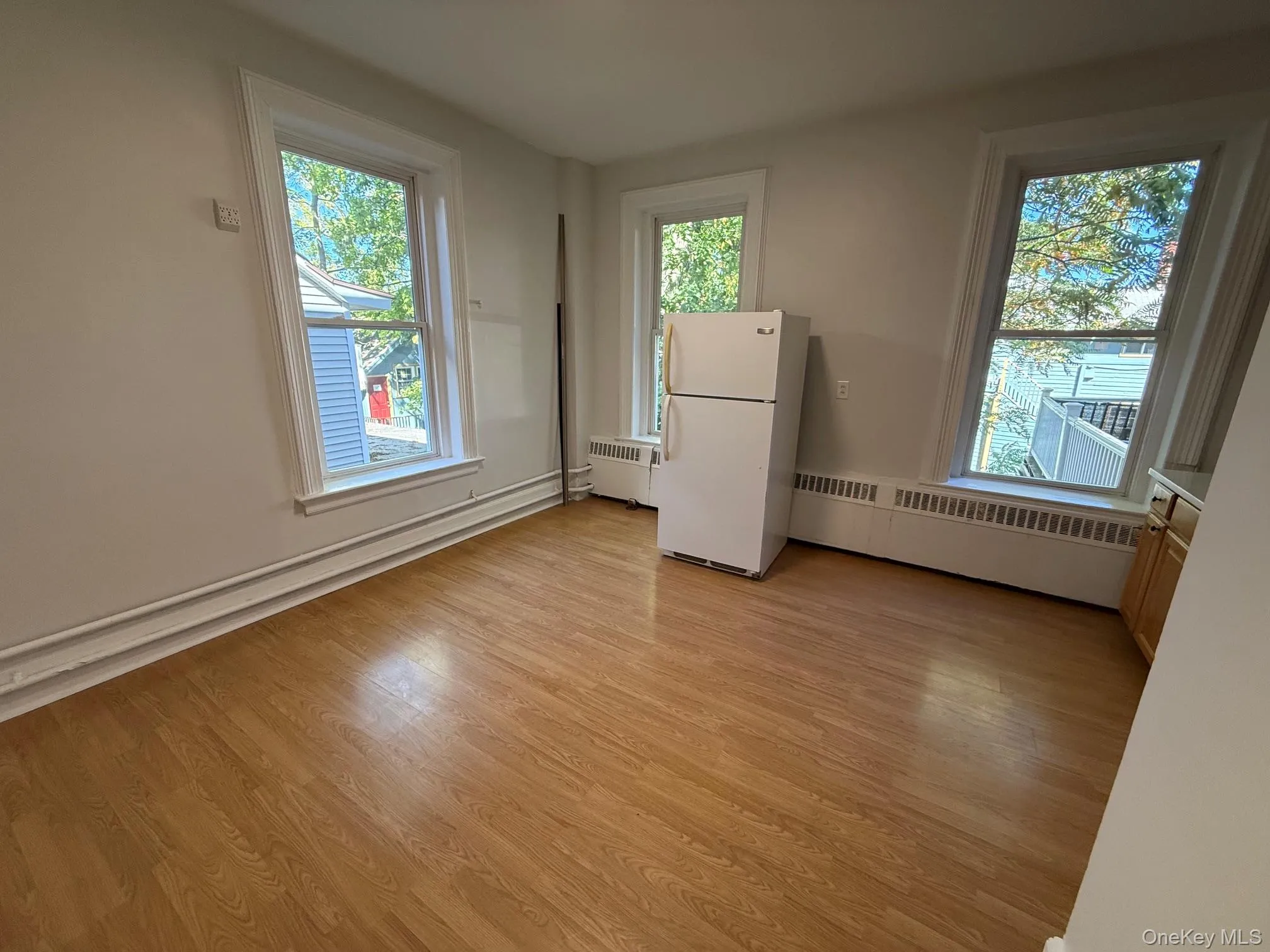4 Church Street, Goshen, NY, 3 Bedrooms Bedrooms, 6 Rooms Rooms,1 BathroomBathrooms,Residential Lease,For Rent,Church,0,1060136 4 Church Street, Goshen, NY, 3 Bedrooms Bedrooms, 6 Rooms Rooms,1 BathroomBathrooms,Residential Lease,For Rent,Church,0,1060136
