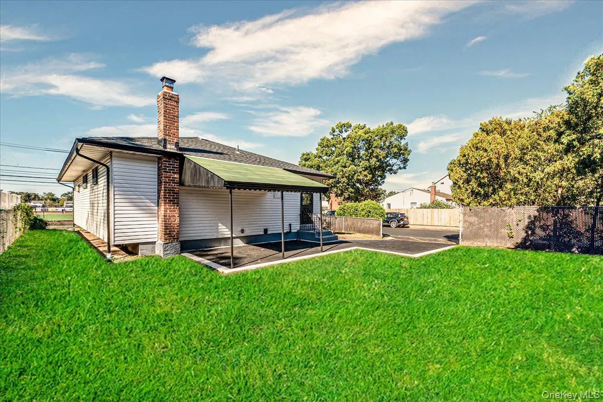 53 1st, Babylon, NY, 3 Bedrooms Bedrooms, 7 Rooms Rooms,1 BathroomBathrooms,Residential,For Rent,1st,0,1060142 53 1st, Babylon, NY, 3 Bedrooms Bedrooms, 7 Rooms Rooms,1 BathroomBathrooms,Residential,For Rent,1st,0,1060142