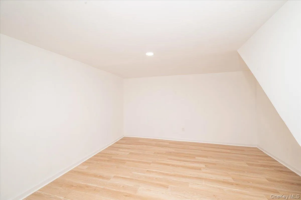 53 1st, Babylon, NY, 3 Bedrooms Bedrooms, 7 Rooms Rooms,1 BathroomBathrooms,Residential,For Rent,1st,0,1060142 53 1st, Babylon, NY, 3 Bedrooms Bedrooms, 7 Rooms Rooms,1 BathroomBathrooms,Residential,For Rent,1st,0,1060142