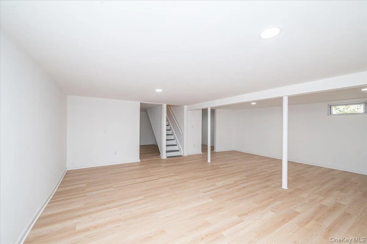 53 1st, Babylon, NY, 3 Bedrooms Bedrooms, 7 Rooms Rooms,1 BathroomBathrooms,Residential,For Rent,1st,0,1060142 53 1st, Babylon, NY, 3 Bedrooms Bedrooms, 7 Rooms Rooms,1 BathroomBathrooms,Residential,For Rent,1st,0,1060142