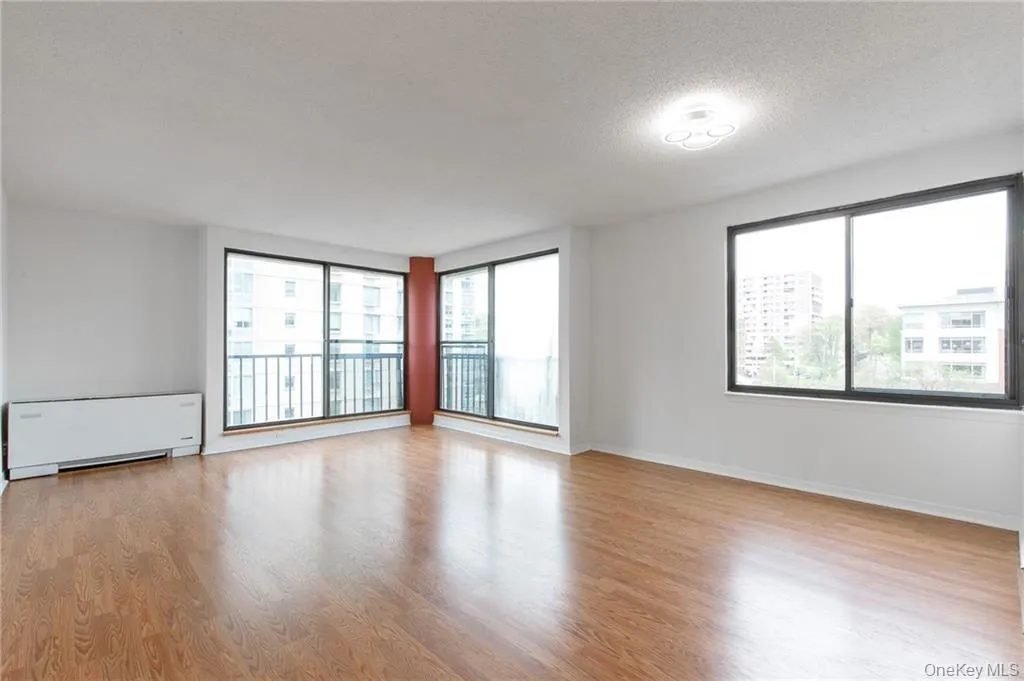 10 Cottage Place, White Plains, NY, 2 Bedroom Bedrooms, 5 Room Rooms,2 BathroomBathrooms,Residential Lease,For Rent,Cottage,0,1060146 10 Cottage Place, White Plains, NY, 2 Bedroom Bedrooms, 5 Room Rooms,2 BathroomBathrooms,Residential Lease,For Rent,Cottage,0,1060146