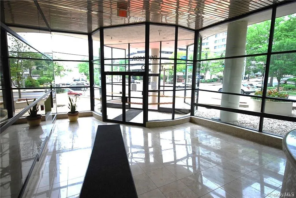 10 Cottage Place, White Plains, NY, 2 Bedroom Bedrooms, 5 Room Rooms,2 BathroomBathrooms,Residential Lease,For Rent,Cottage,0,1060146 10 Cottage Place, White Plains, NY, 2 Bedroom Bedrooms, 5 Room Rooms,2 BathroomBathrooms,Residential Lease,For Rent,Cottage,0,1060146