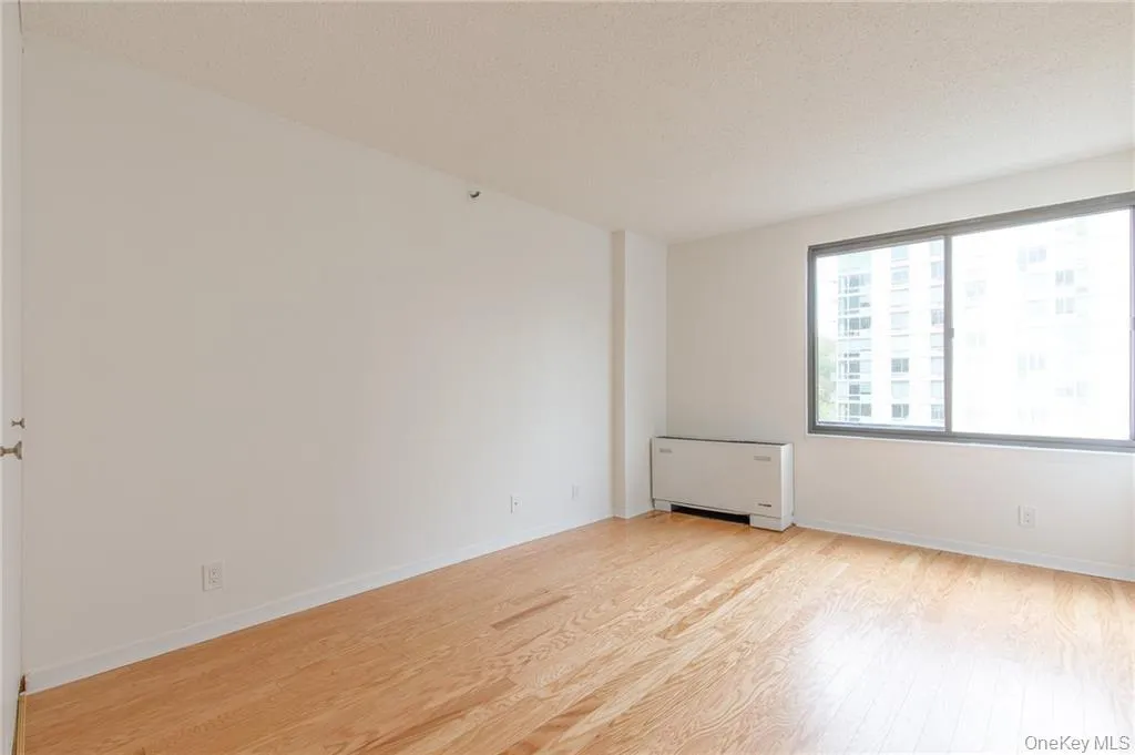 10 Cottage Place, White Plains, NY, 2 Bedroom Bedrooms, 5 Room Rooms,2 BathroomBathrooms,Residential Lease,For Rent,Cottage,0,1060146 10 Cottage Place, White Plains, NY, 2 Bedroom Bedrooms, 5 Room Rooms,2 BathroomBathrooms,Residential Lease,For Rent,Cottage,0,1060146